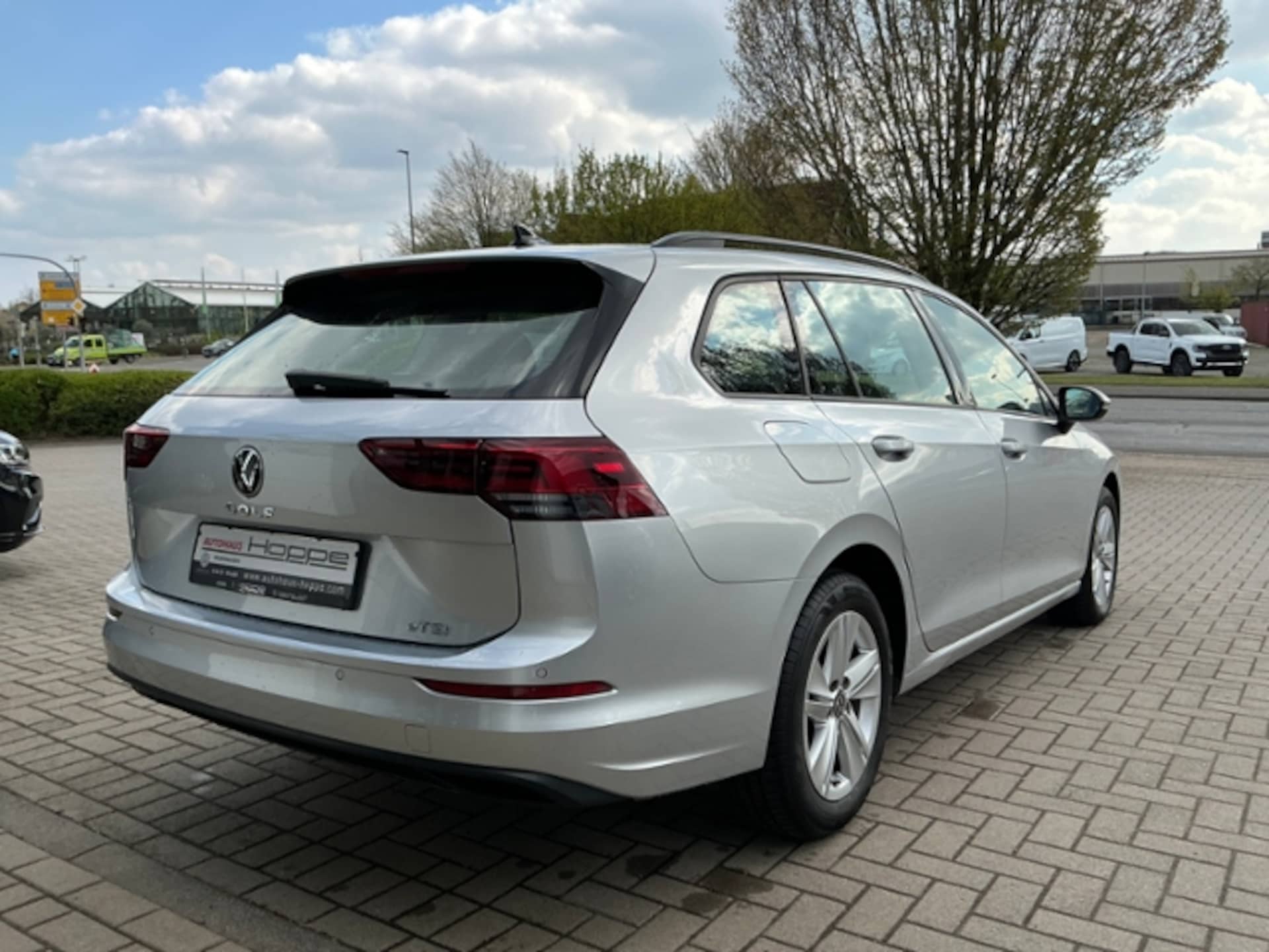 Volkswagen Golf Variant Life