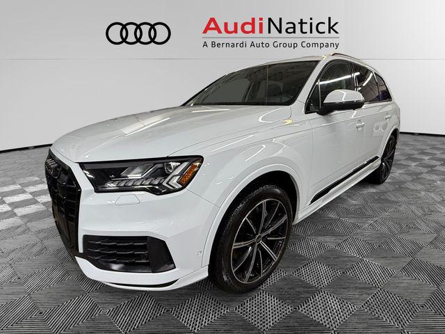 2023 Audi Q7 55 Premium Plus quattro Tiptronic's photo
