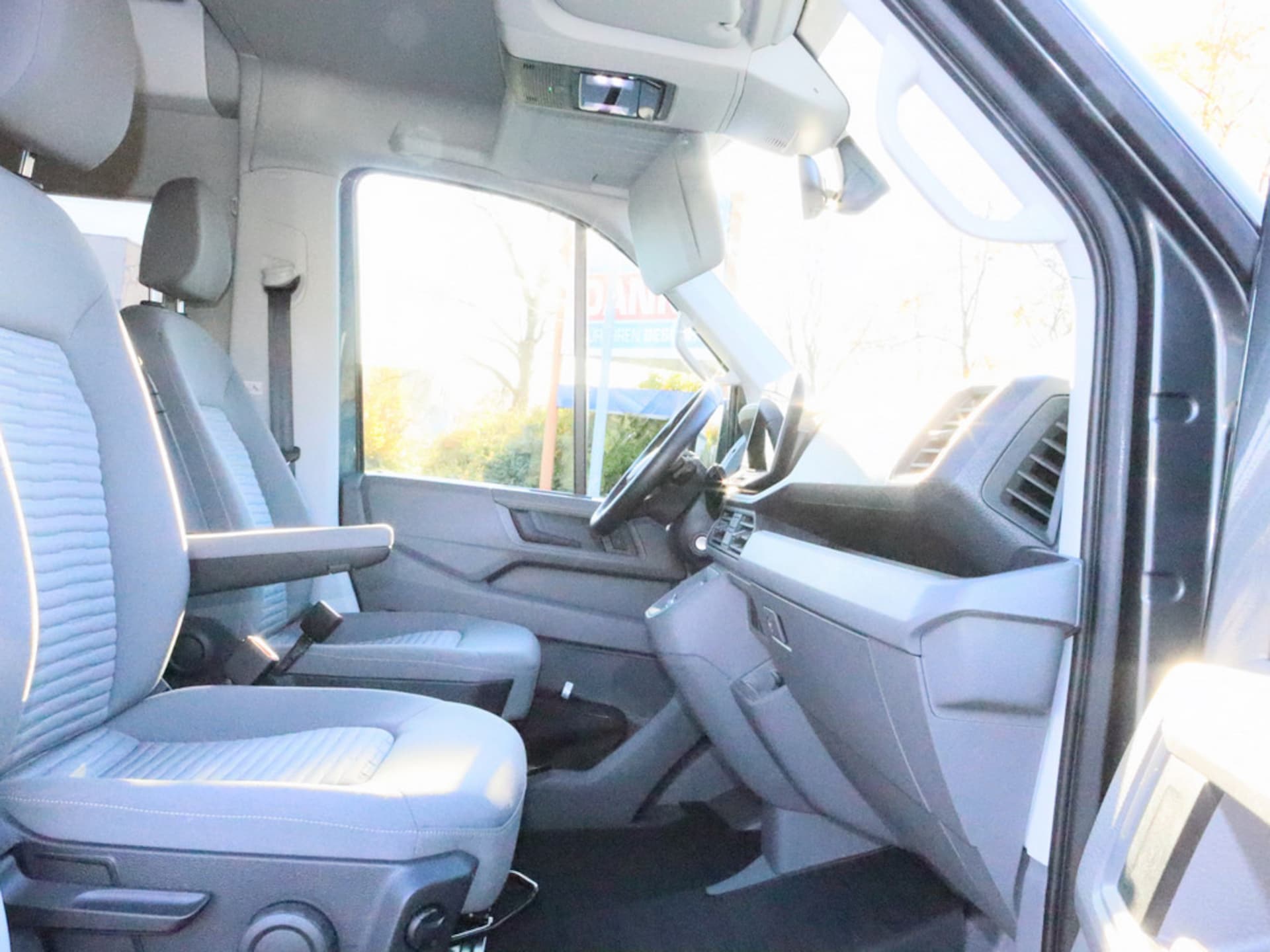 Volkswagen Grand California 600