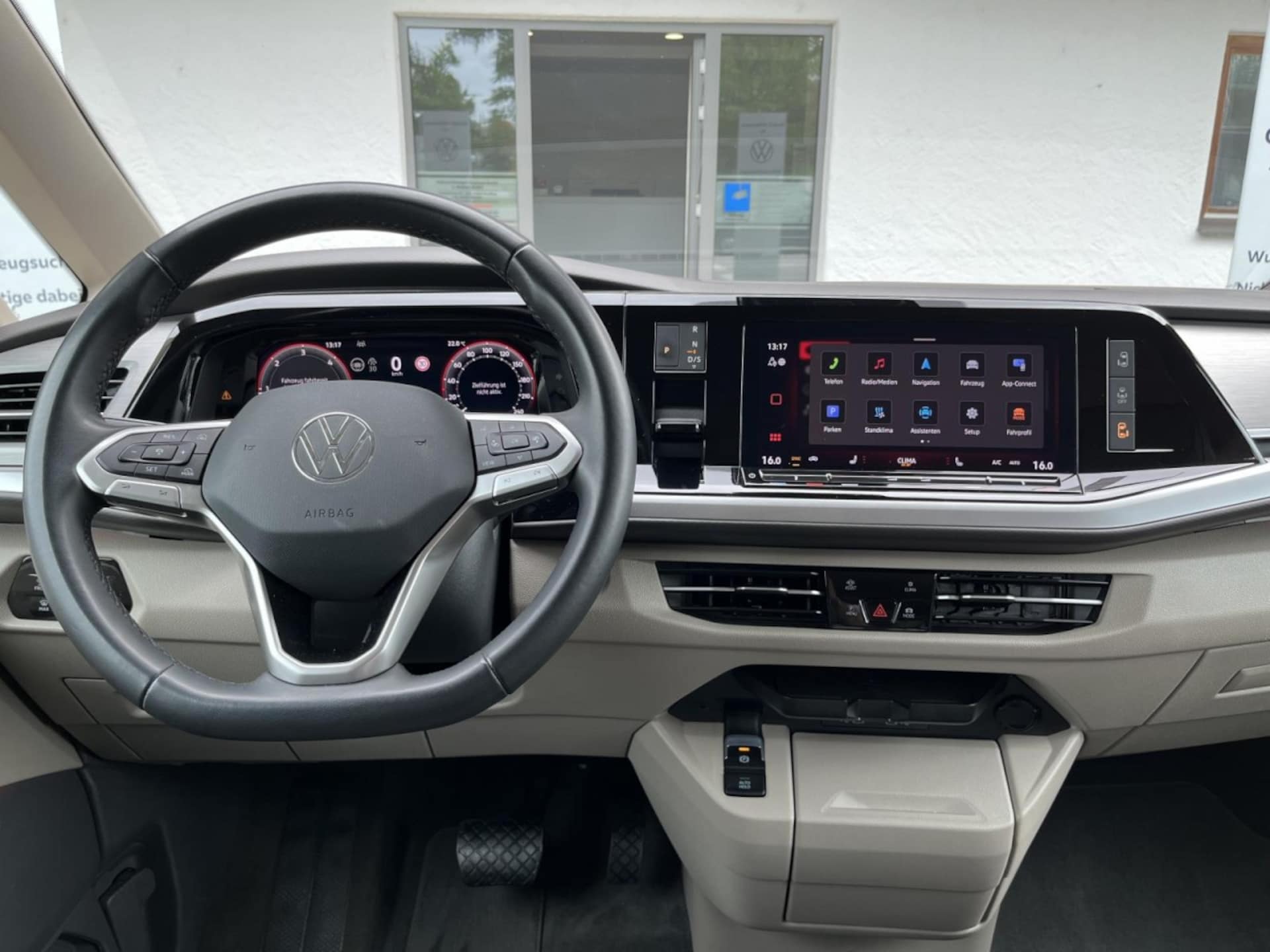Volkswagen Multivan Life