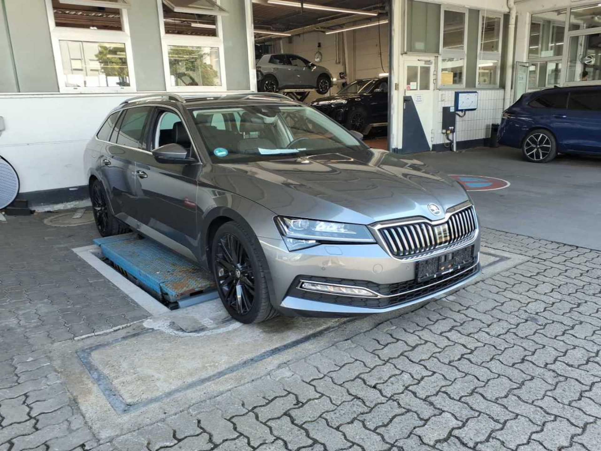 Skoda Superb Combi PREMIUM EDITION