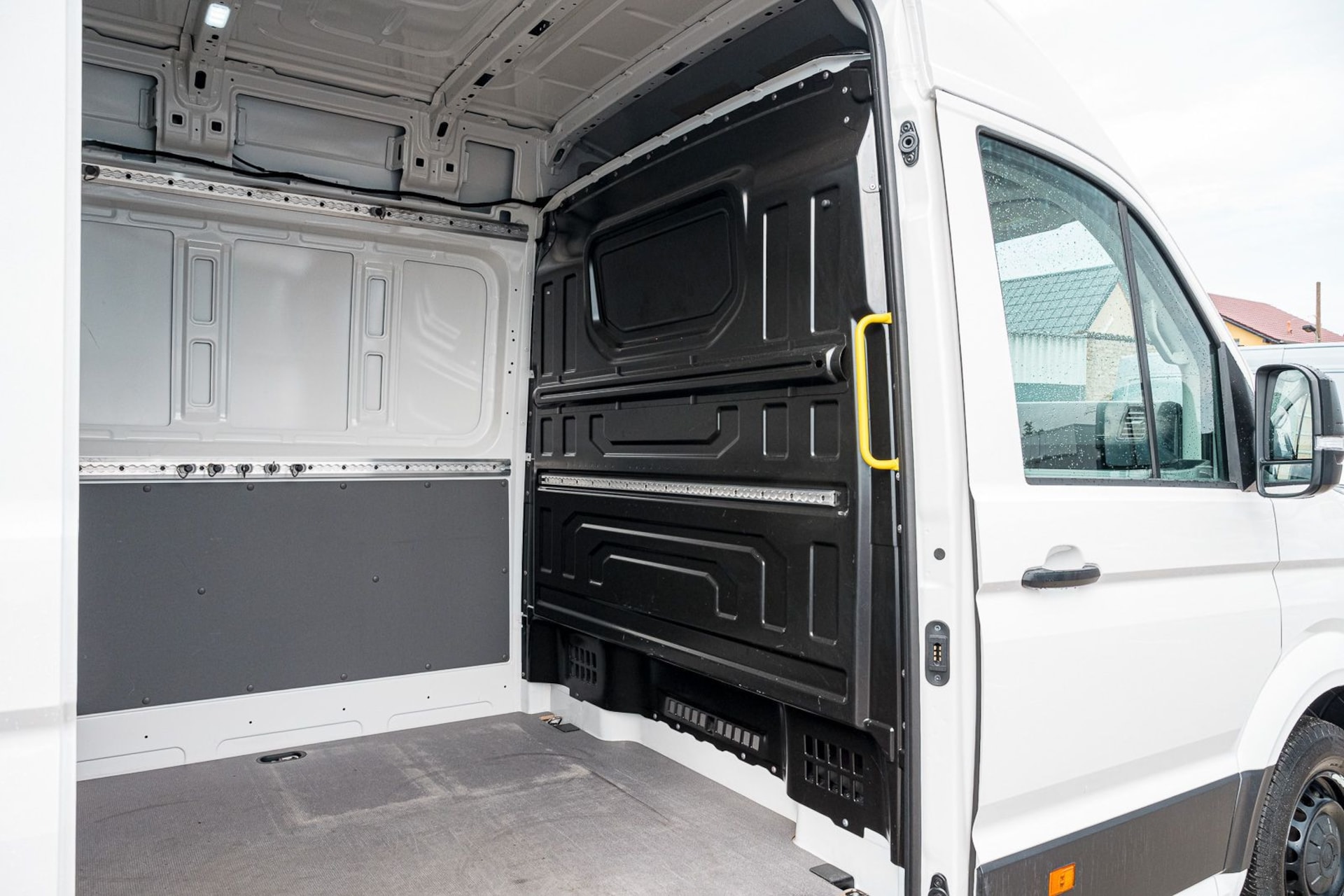 Volkswagen Crafter Kasten mittlerer Radstand