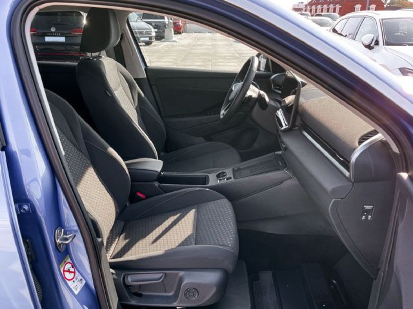 Volkswagen T-Roc – Bild 4