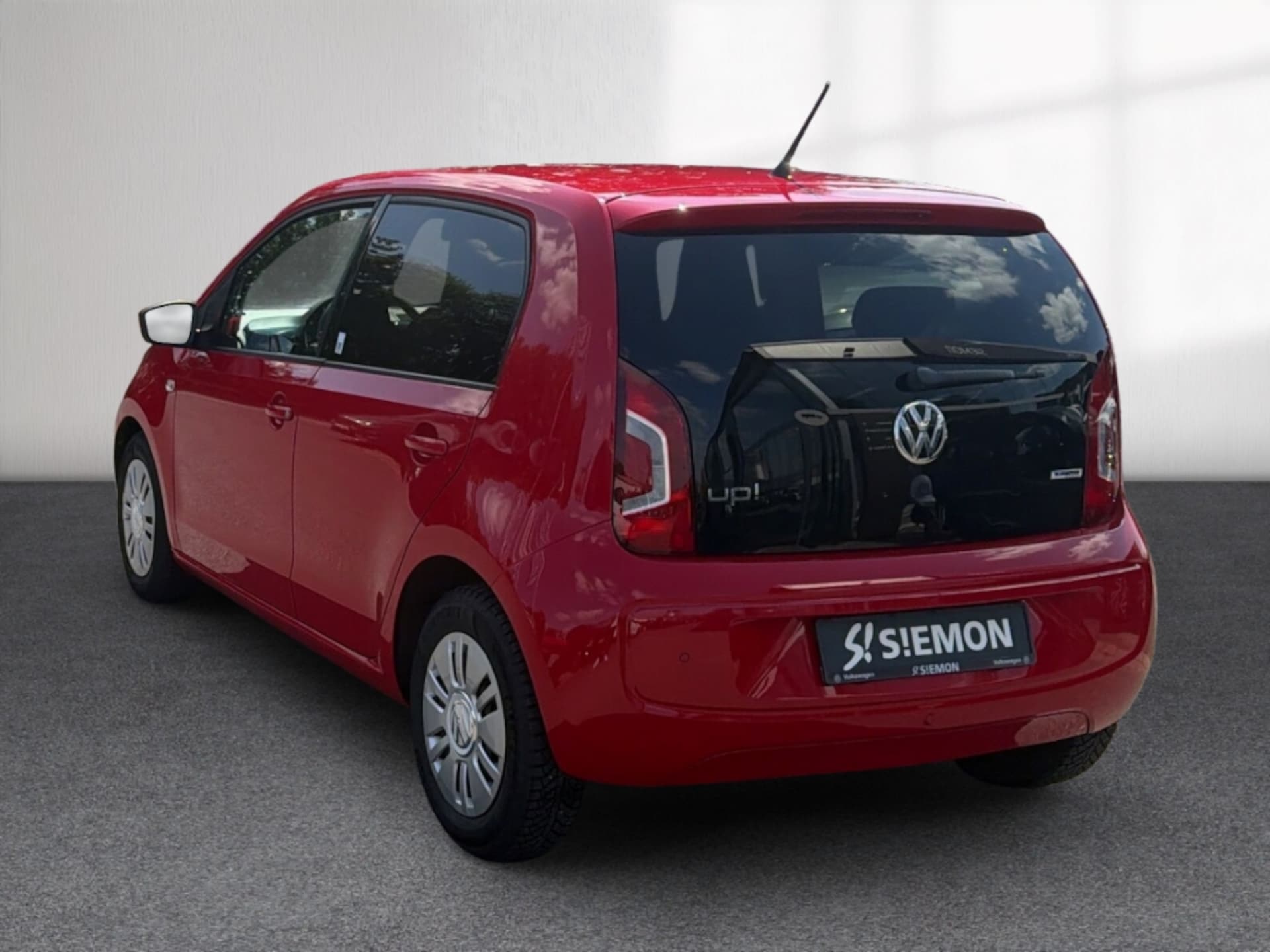 Volkswagen up! move up!
