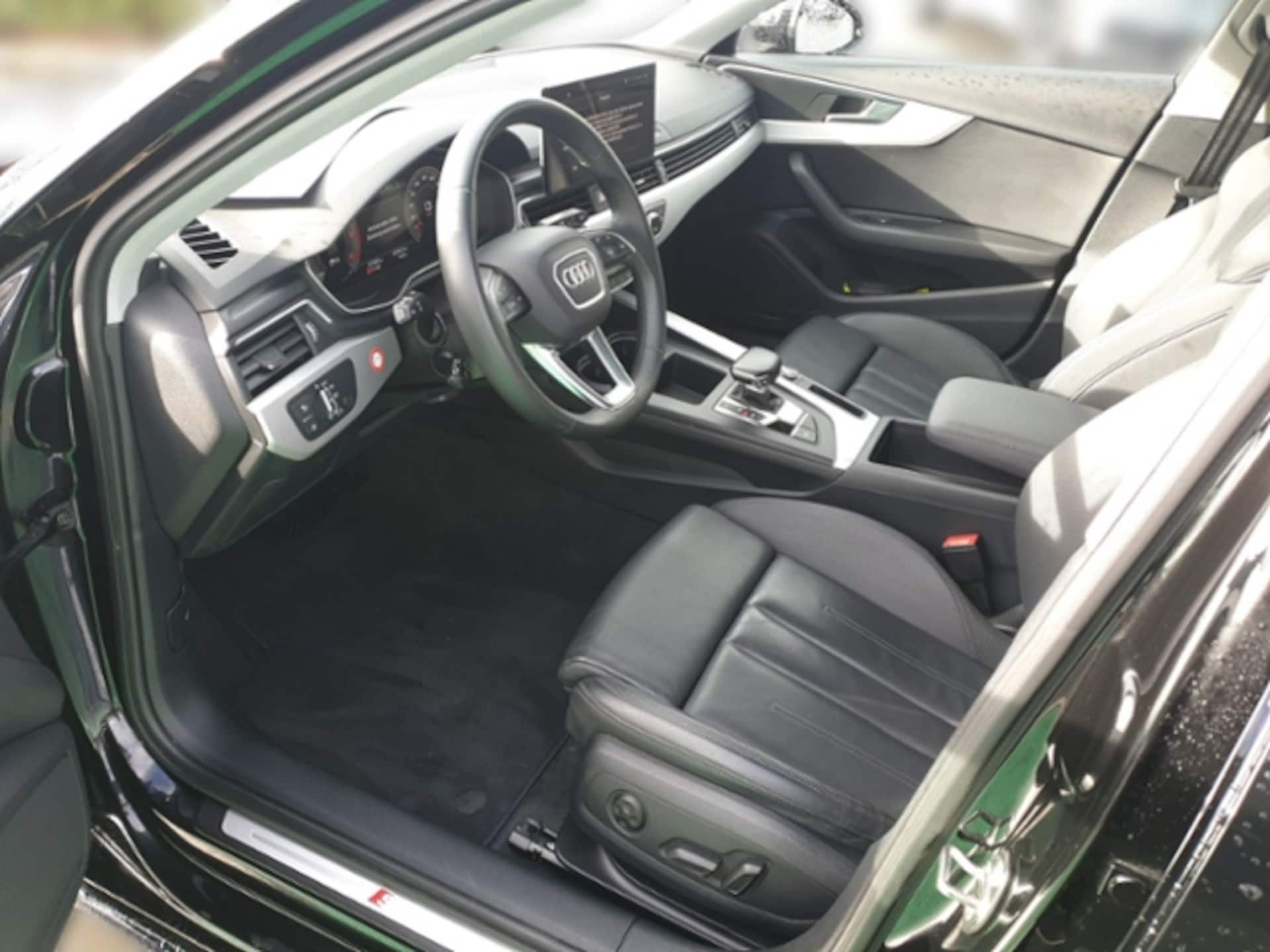 Audi A4 Avant S line