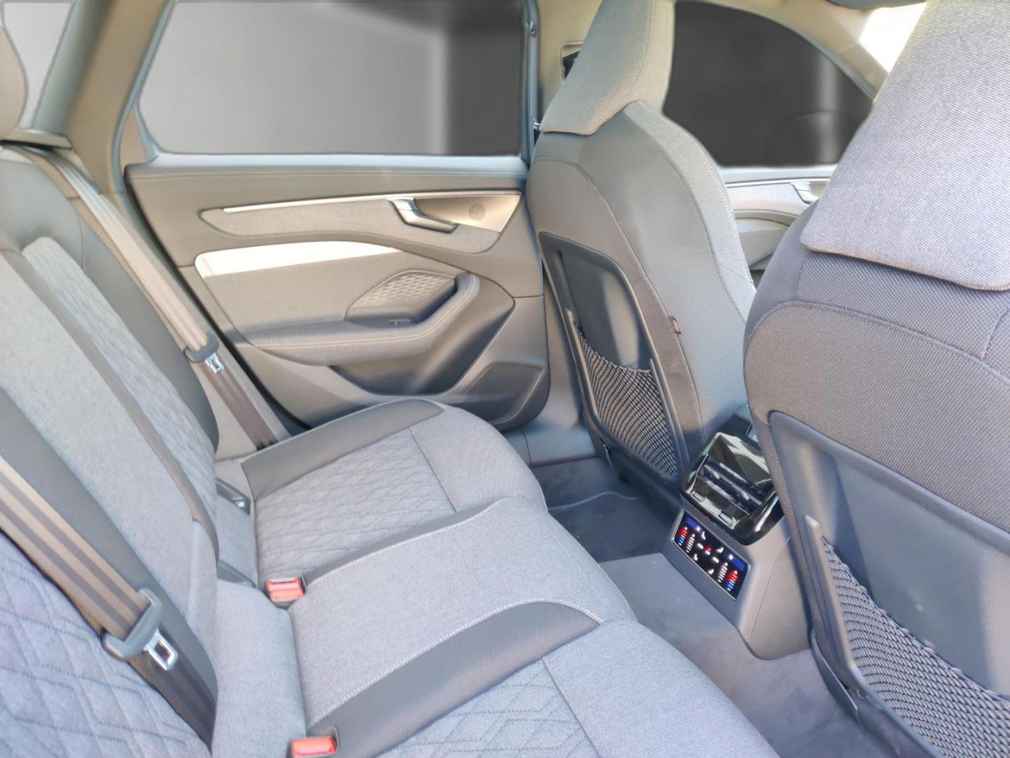 Image about Audi A6 Avant TDI quattro 150 kW S tronic