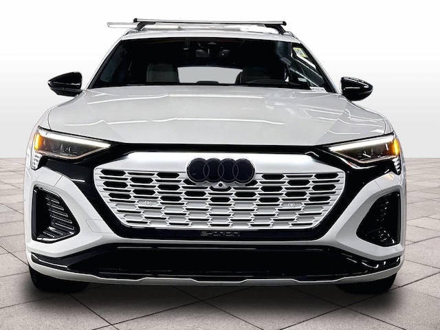 2024 Audi Q8 e-tron