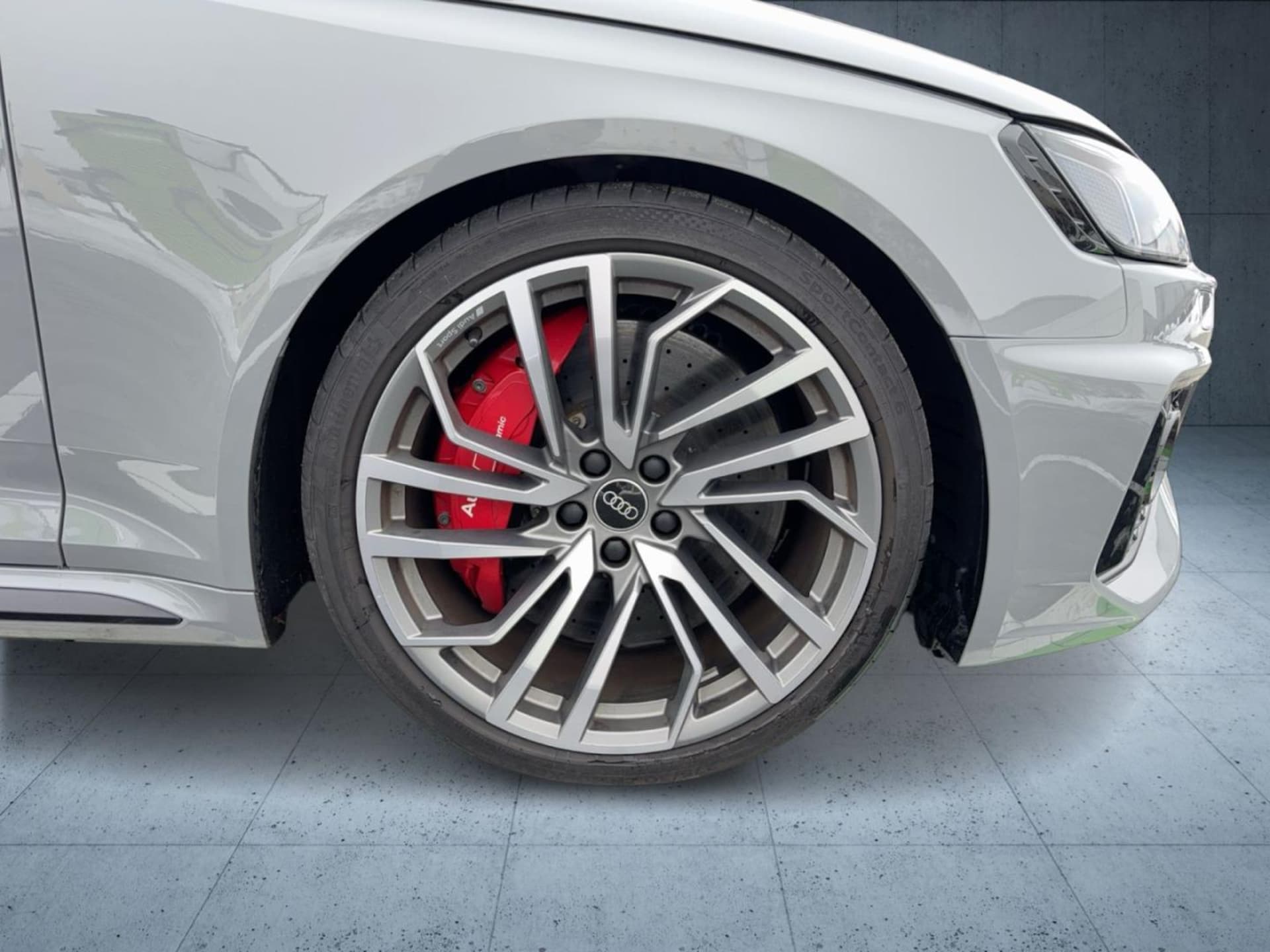 Audi RS 4 Avant