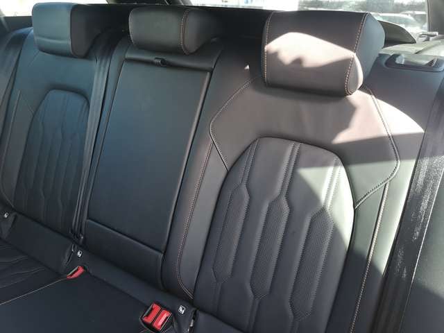Bild des Autos 10