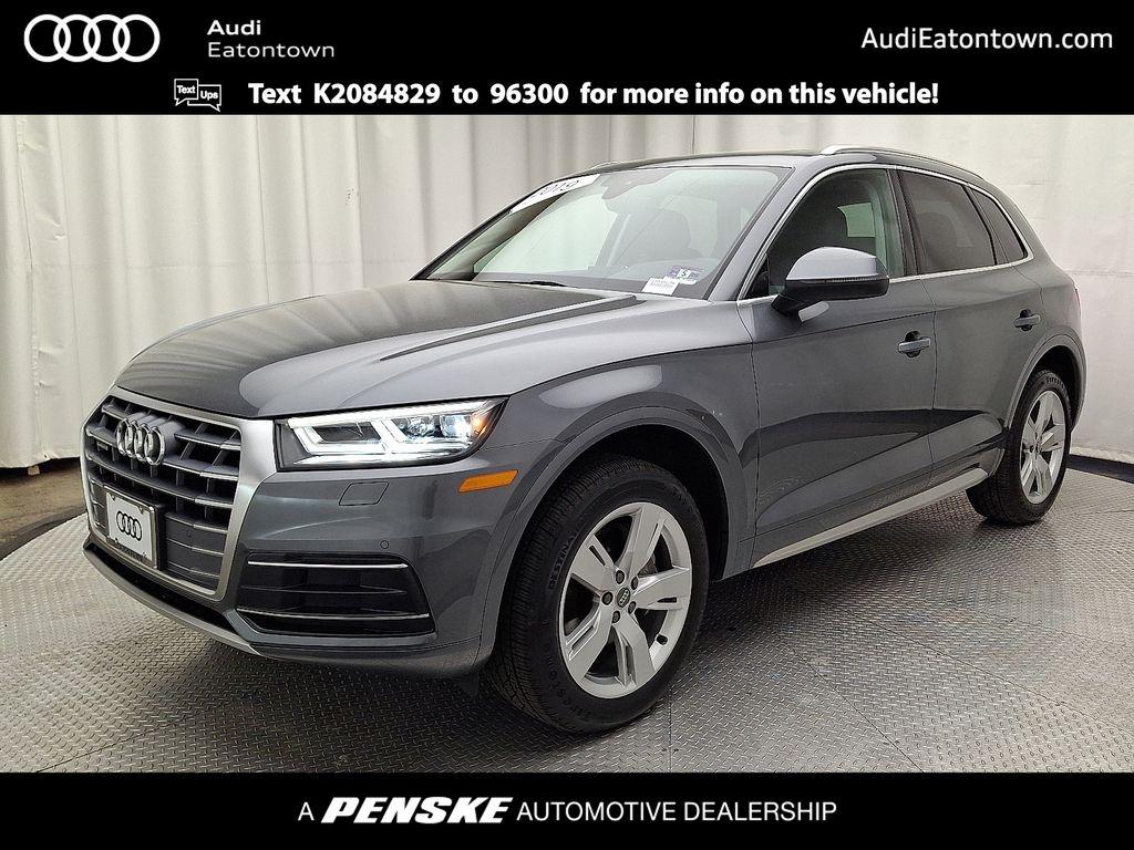 2019 Audi Q5 2.0T quattro S tronic Premium Plus's photo