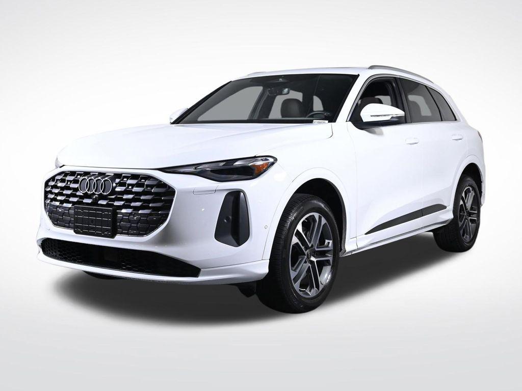 2025 Audi Q5 40 Premium's photo