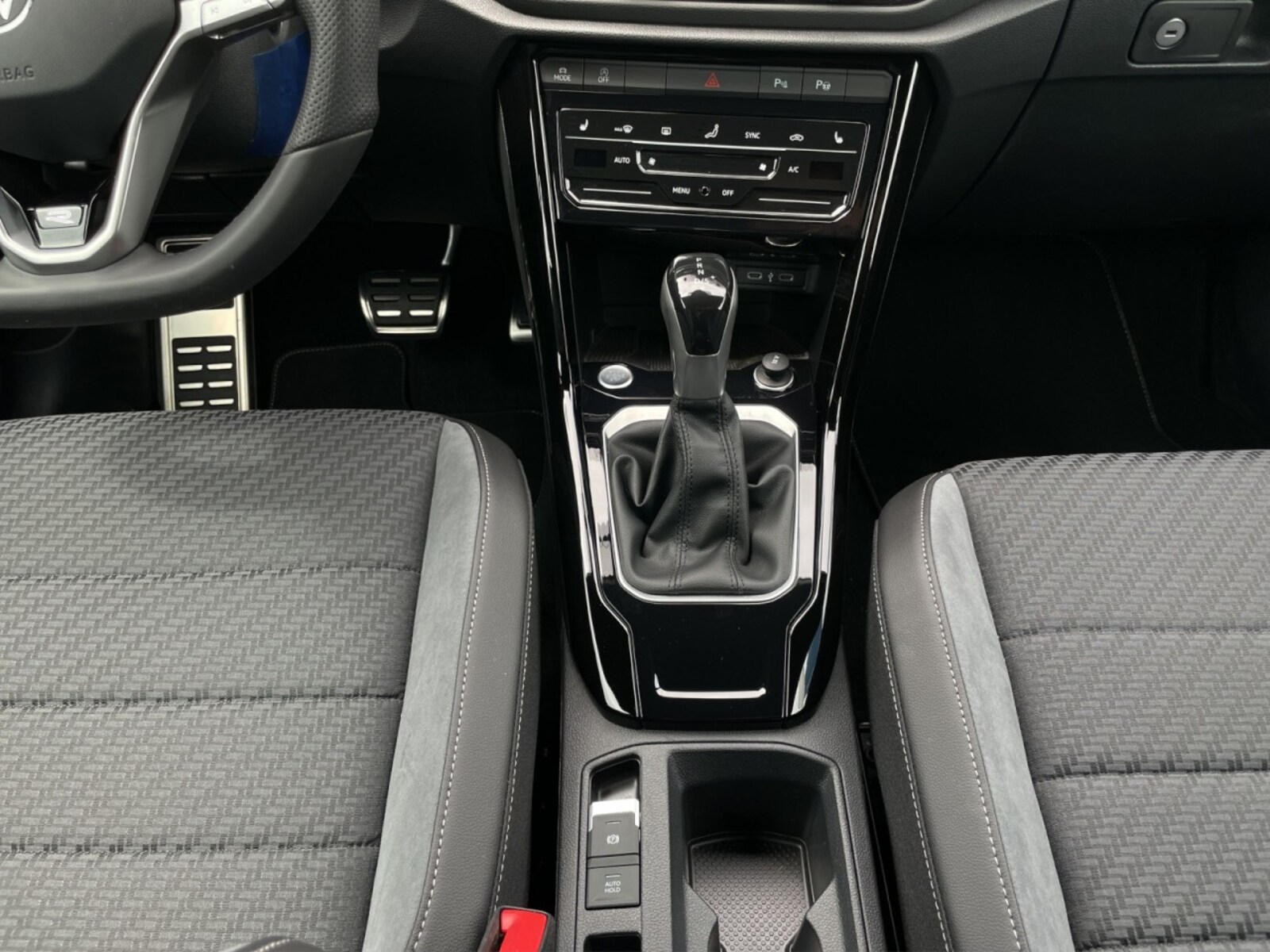 Volkswagen T-Roc Cabriolet – Bild 12