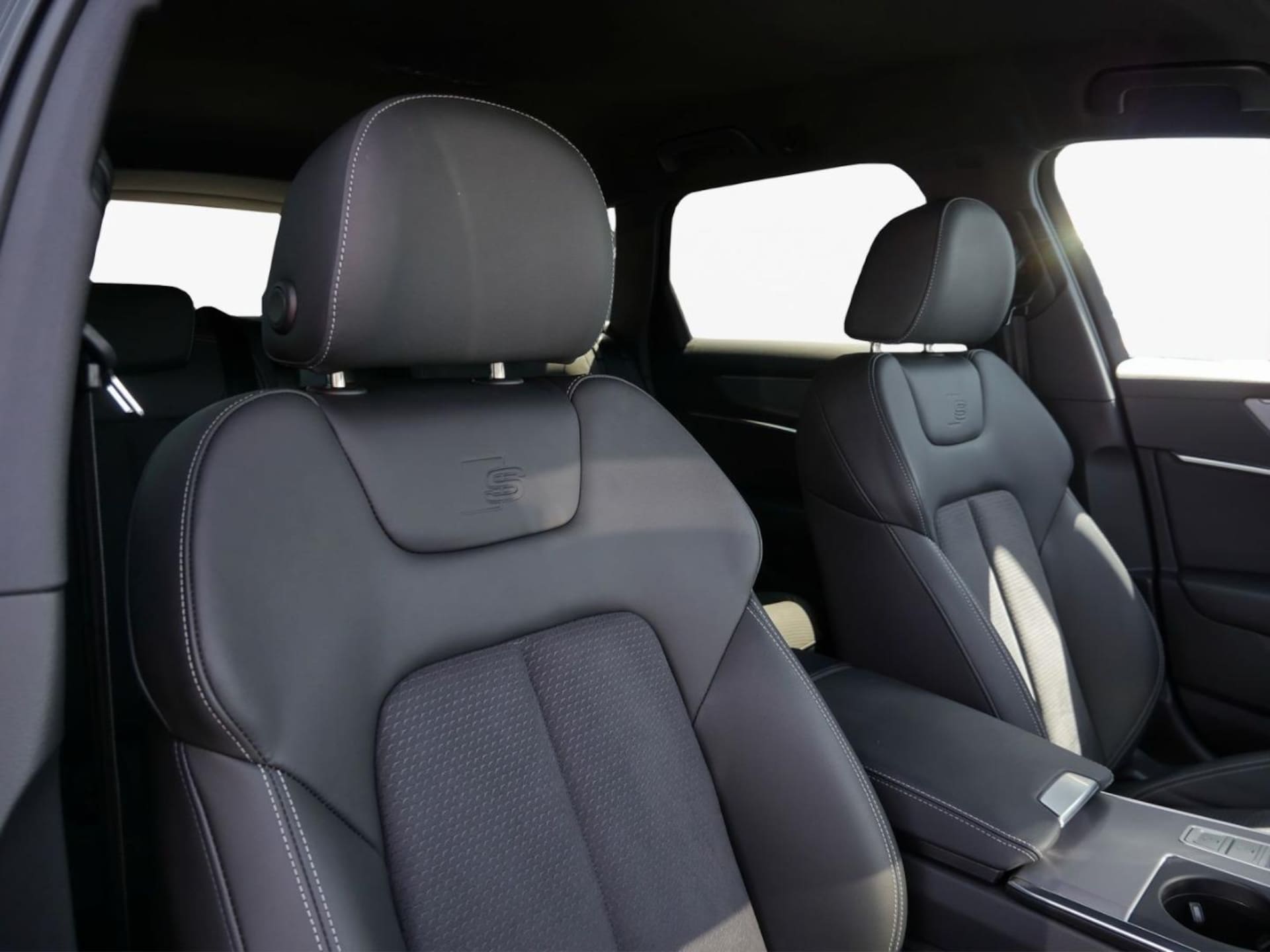 Audi A6 Avant TFSI e Design