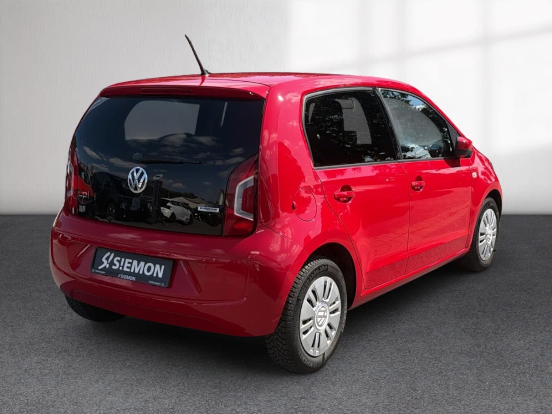 Volkswagen up! move up!