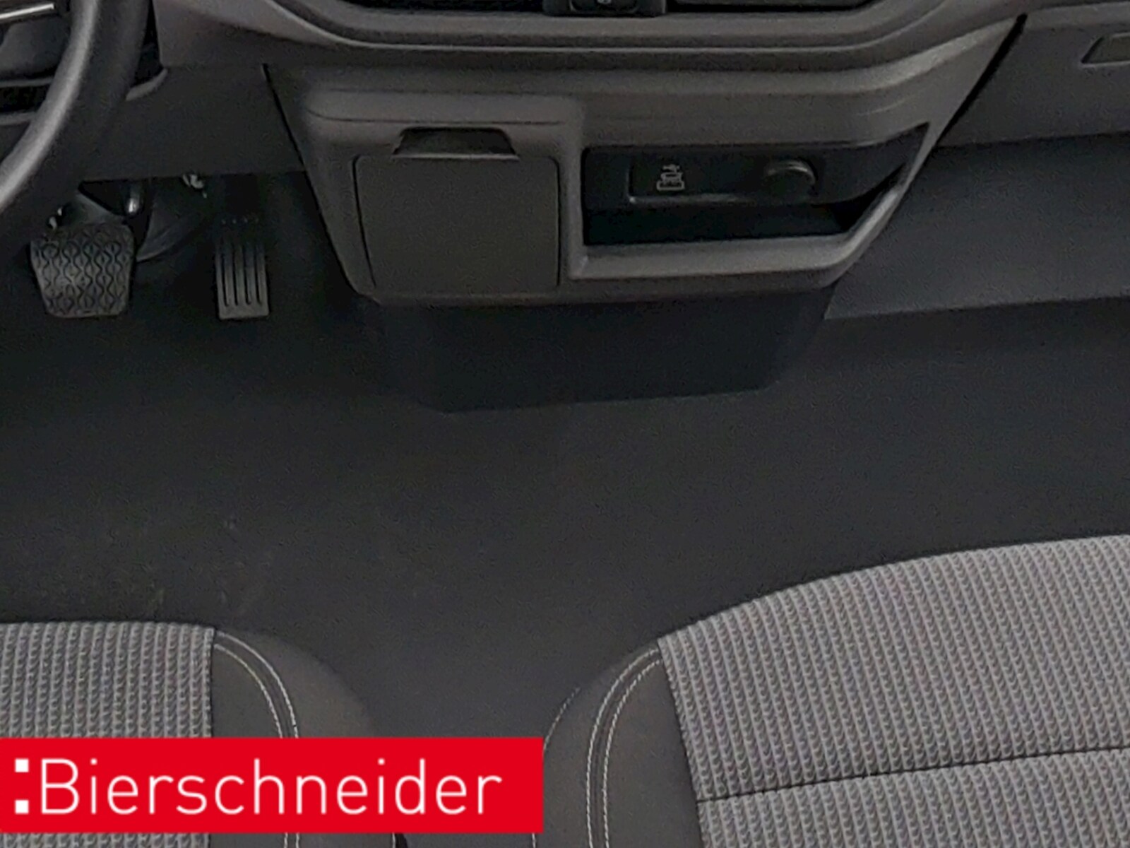 Volkswagen Transporter Kasten kurzer Radstand – Bild 13