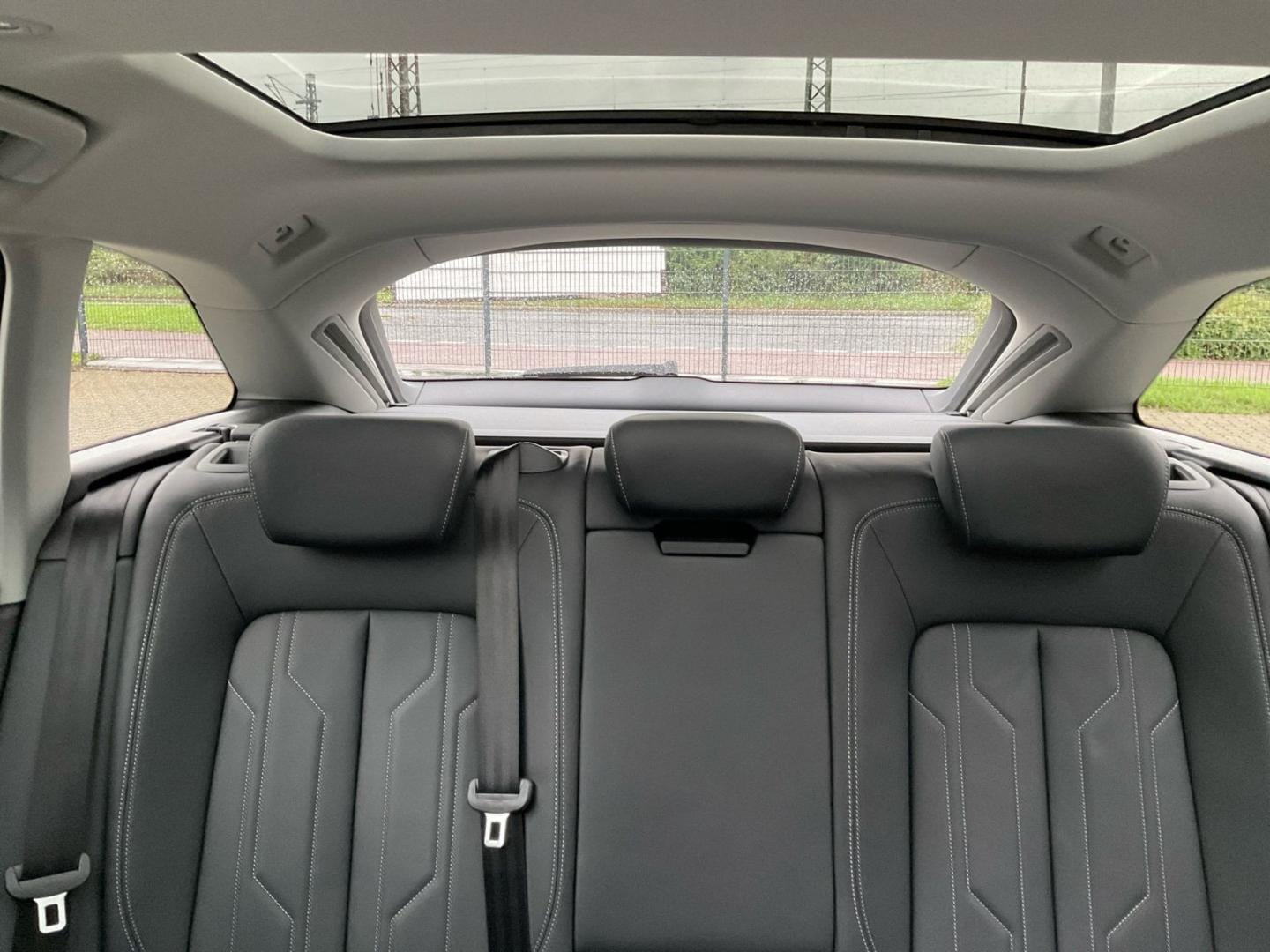 Bild über Audi A6 Avant advanced 35 TDI S tronic - für weitere Informationen kontaktieren Sie den Audi Partner