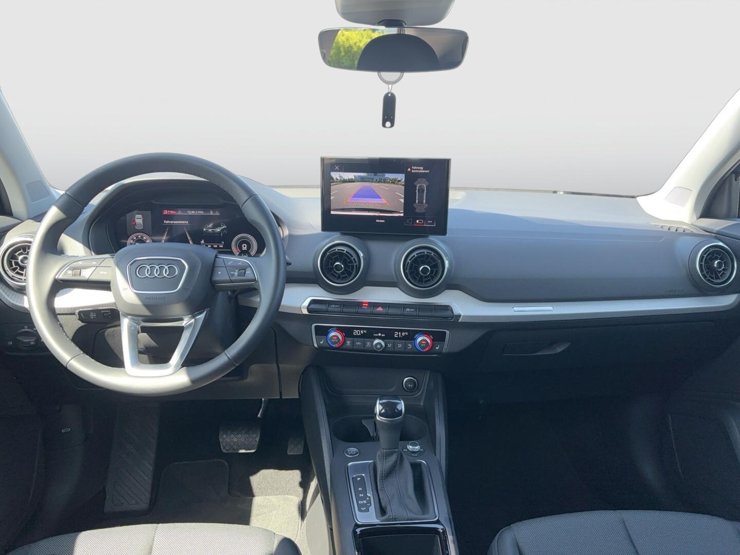 Bild über Audi Q2 advanced 35 TFSI S tronic - für weitere Informationen kontaktieren Sie den Audi Partner