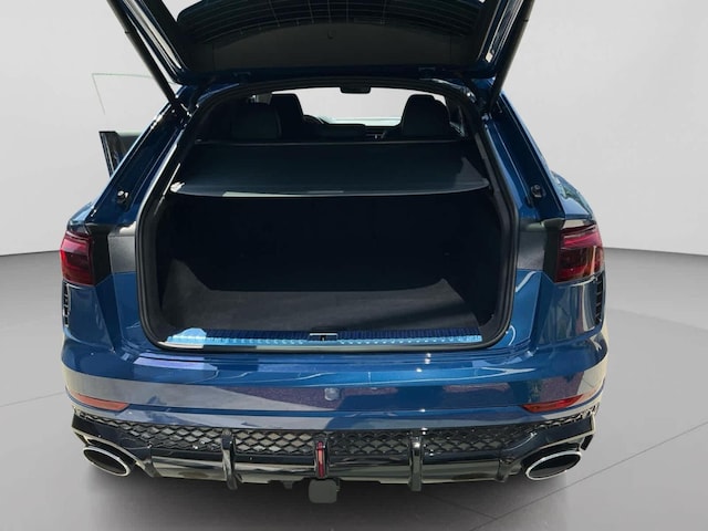 2026 Audi RS Q8 SUV performance