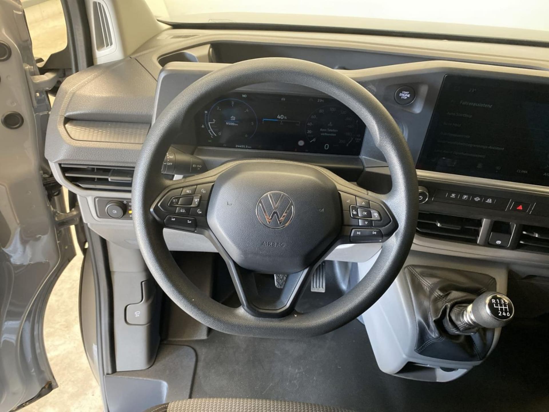 Volkswagen Transporter Kasten langer Radstand