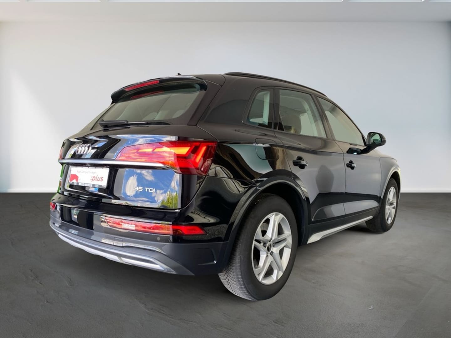 Bild über Audi Q5 35 TDI S tronic - für weitere Informationen kontaktieren Sie den Audi Partner