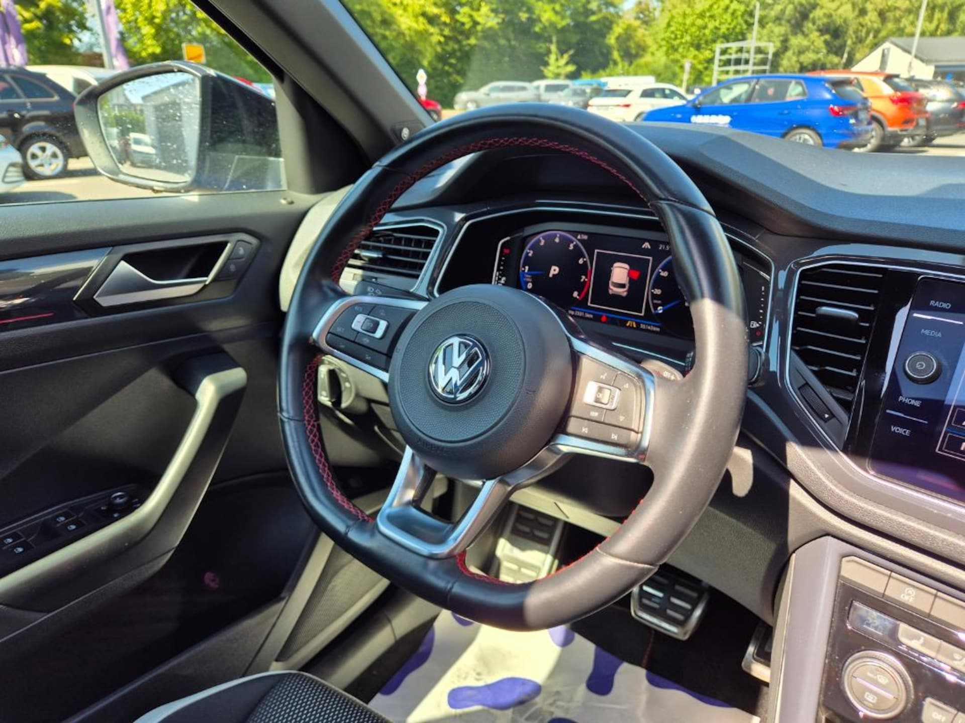 Volkswagen T-Roc Sport
