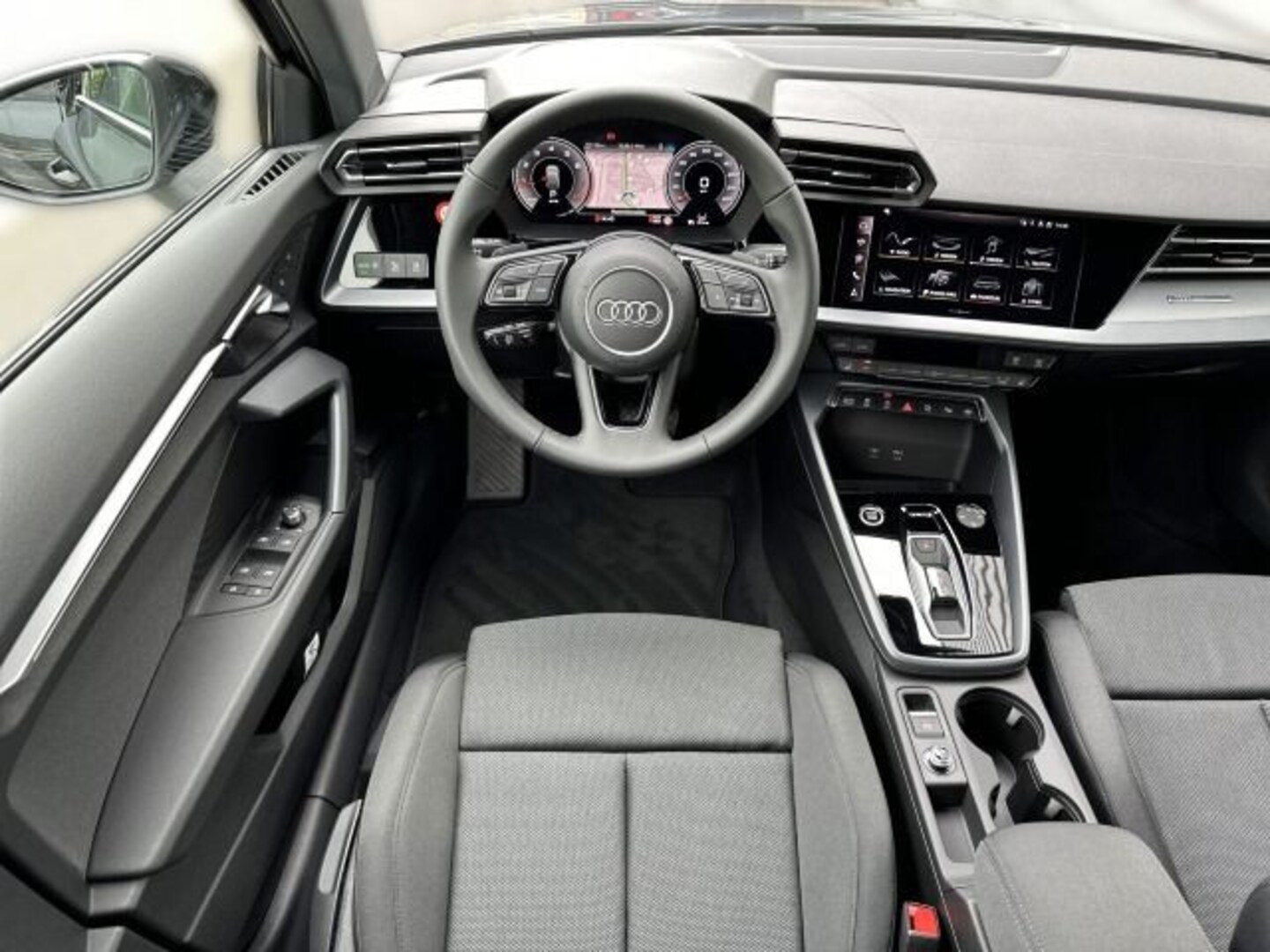 Bild über Audi A3 Sportback TFSI 110 kW S tronic - für weitere Informationen kontaktieren Sie den Audi Partner