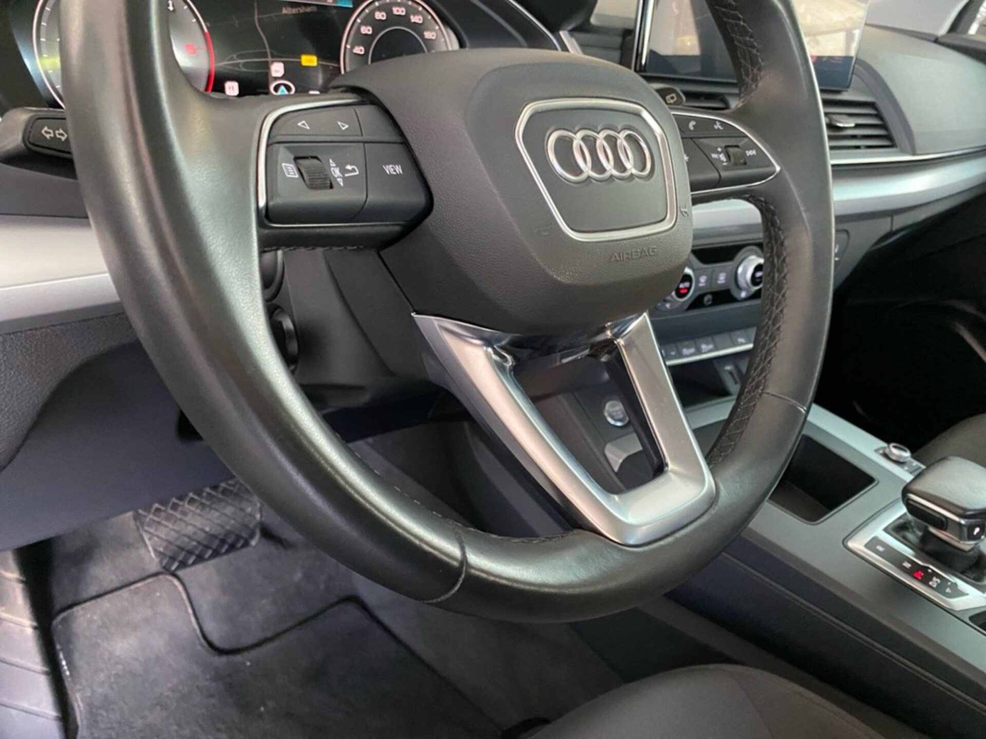Audi Q5 SUV Advanced