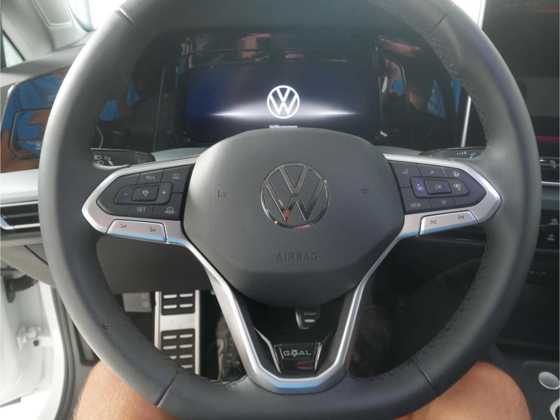 Volkswagen Golf Life