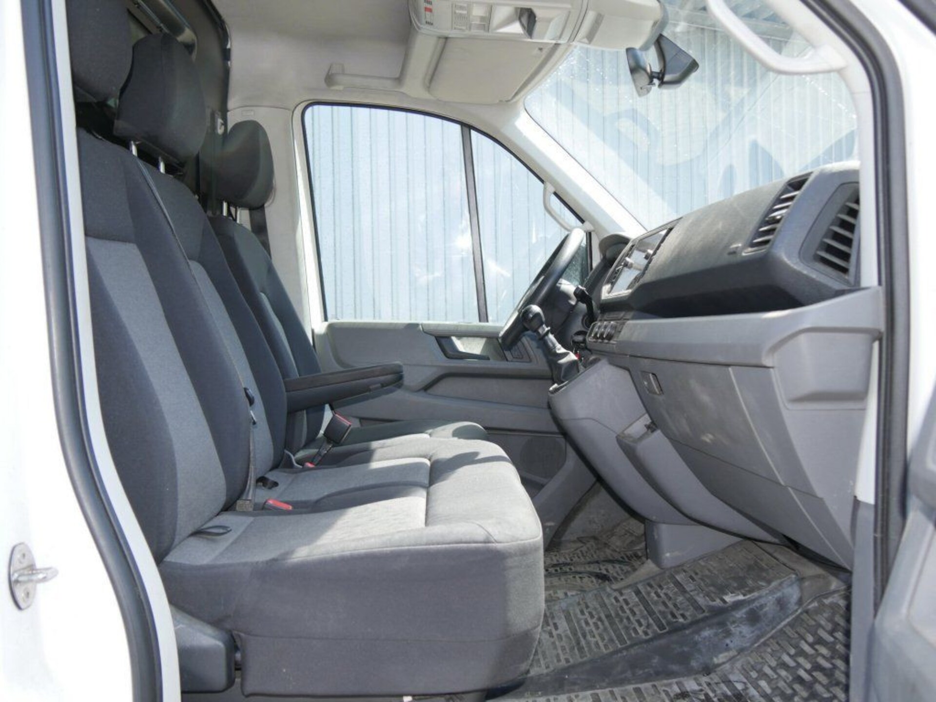 Volkswagen Crafter Kasten mittlerer Radstand