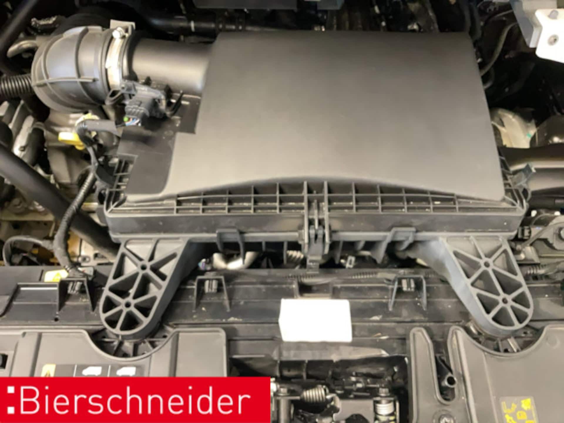Volkswagen Transporter Kombi kurzer Radstand