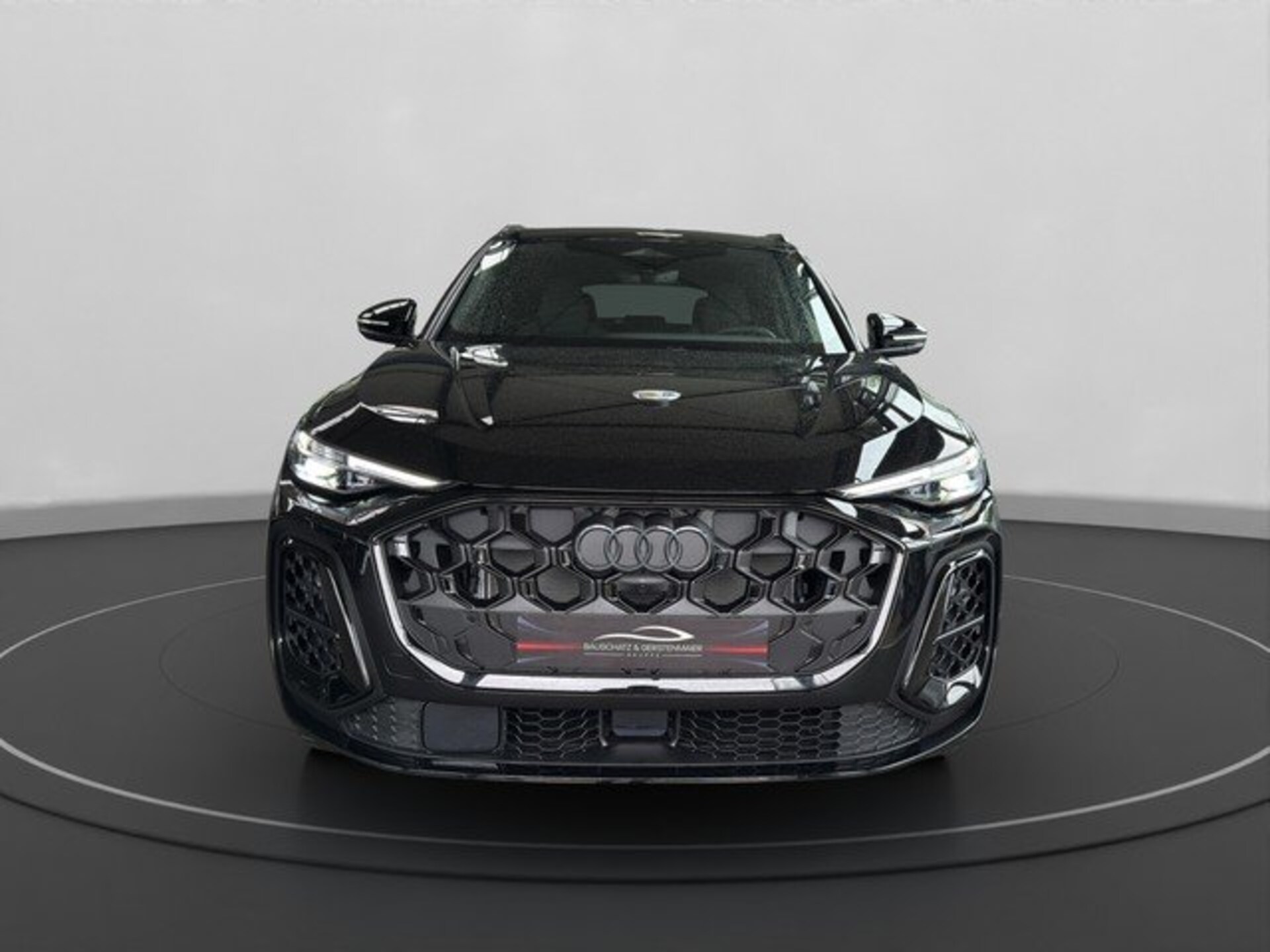 Audi Q5 Sportback edition one