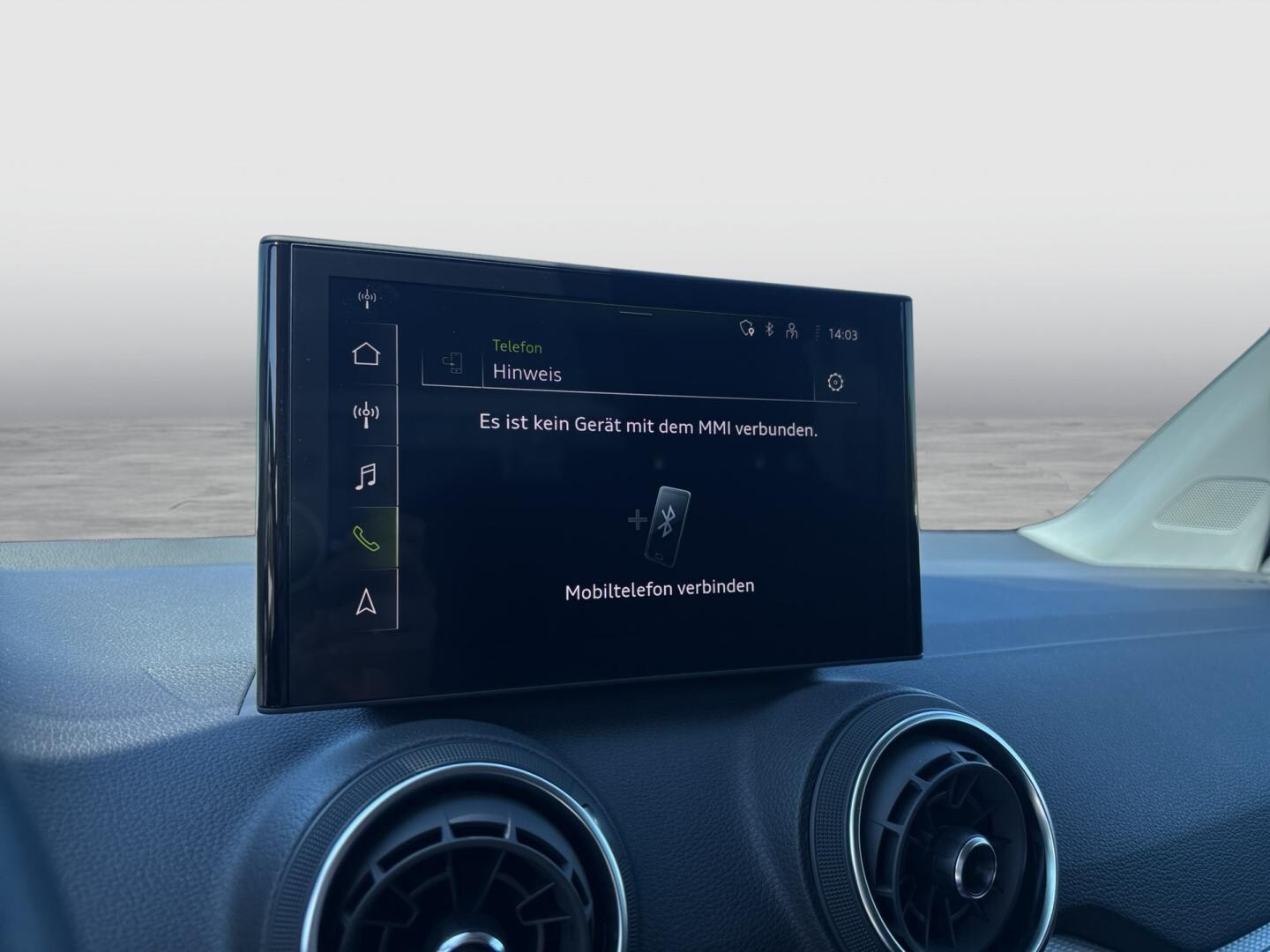 Bild über Audi Q2 advanced 35 TFSI S tronic - für weitere Informationen kontaktieren Sie den Audi Partner