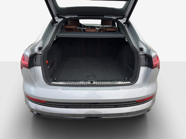 Bild über Audi e-tron Sportback Attraction advanced 50 quattro 230,00 kW - for more details contact your dealer