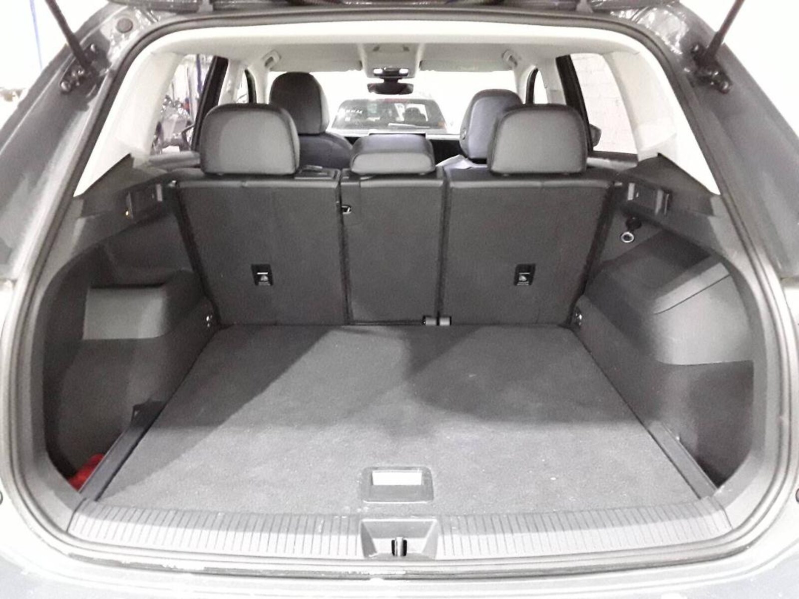 Volkswagen Tiguan – Bild 5