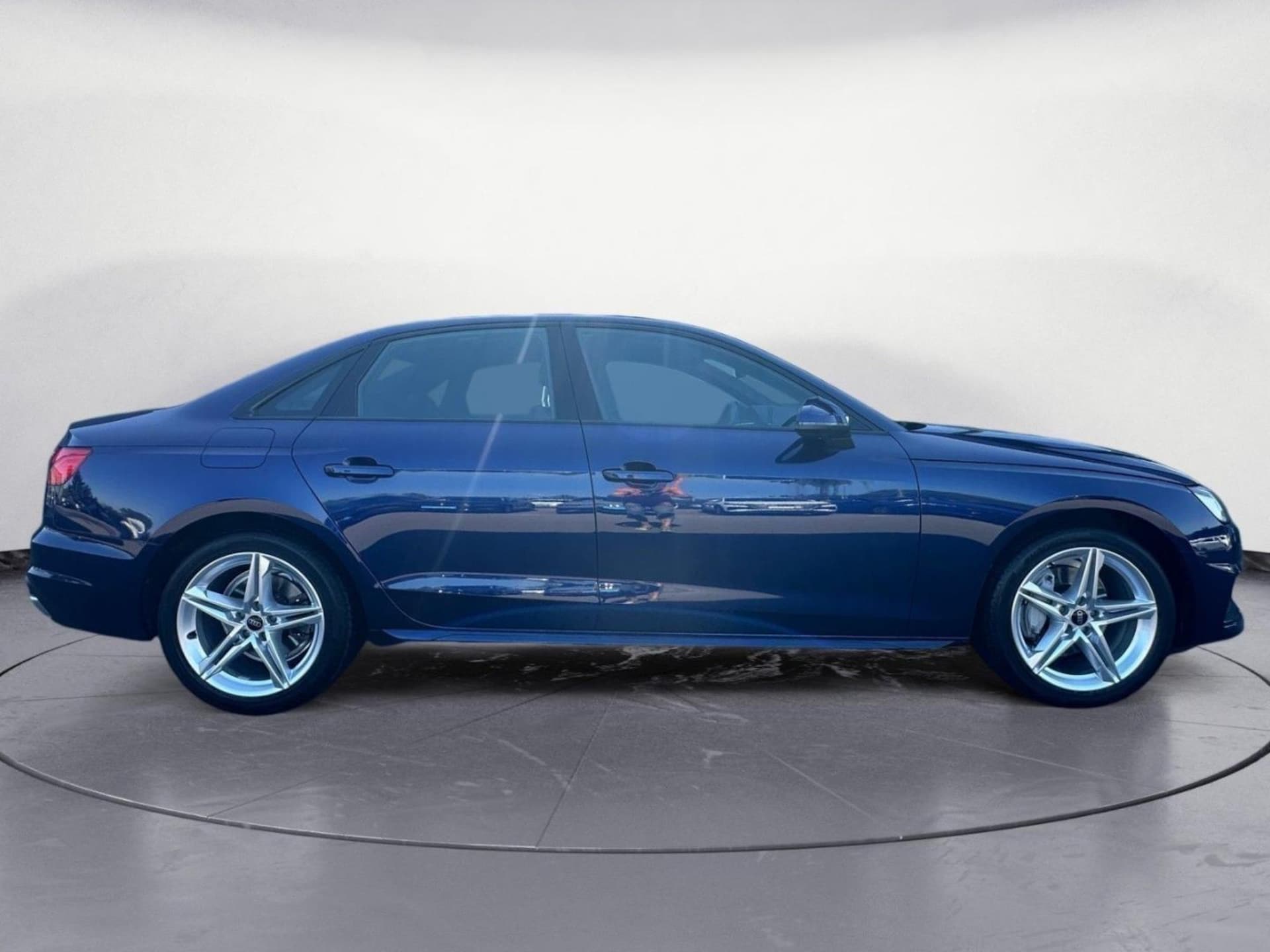 Audi A4 Limousine Advanced