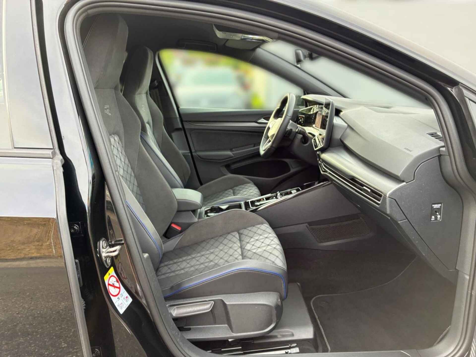 Volkswagen Golf Variant R-Line