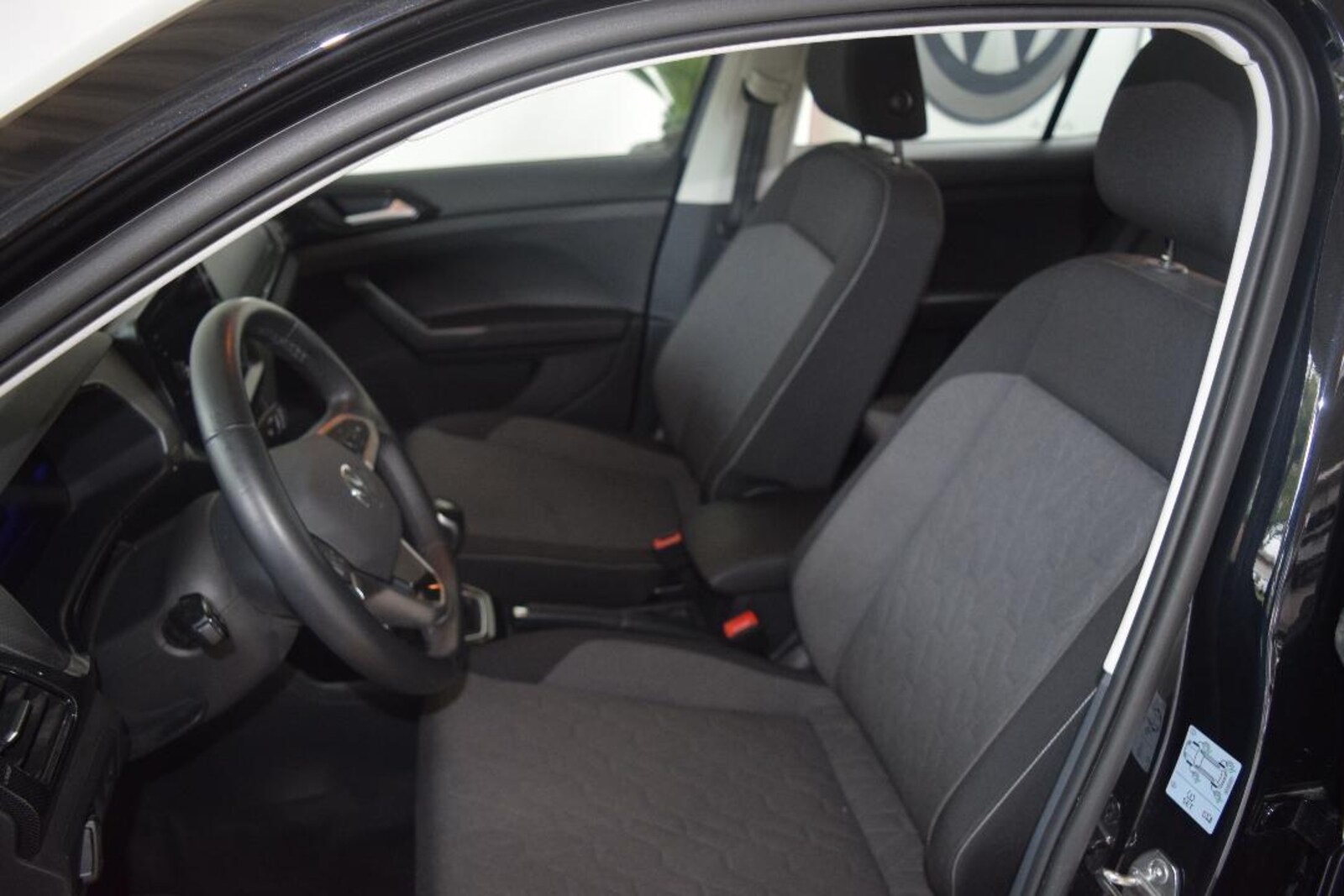 Volkswagen T-Cross – Bild 9