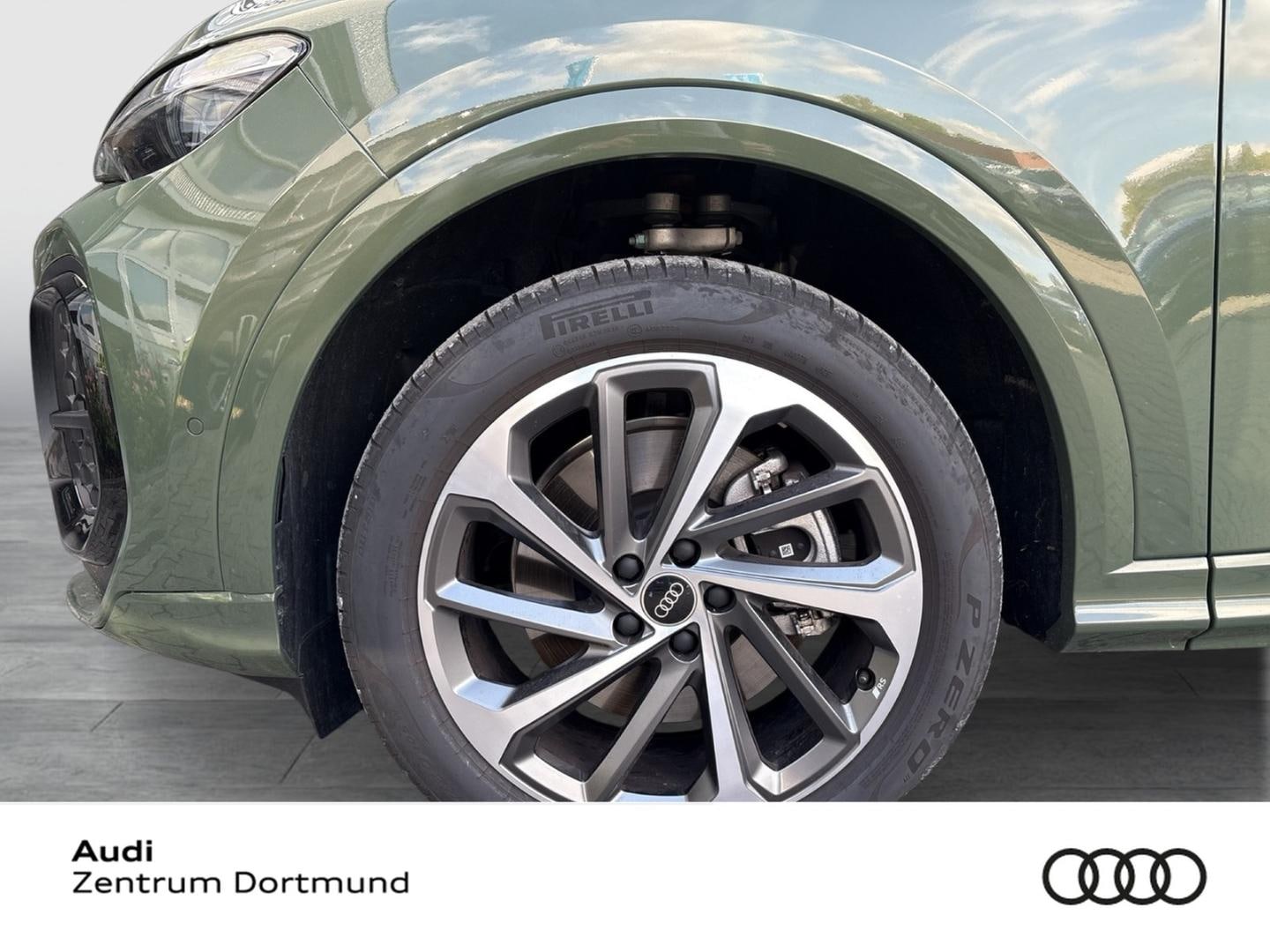 Bild über Audi Q5 Sportback TDI quattro 150 kW S tronic - für weitere Informationen kontaktieren Sie den Audi Partner