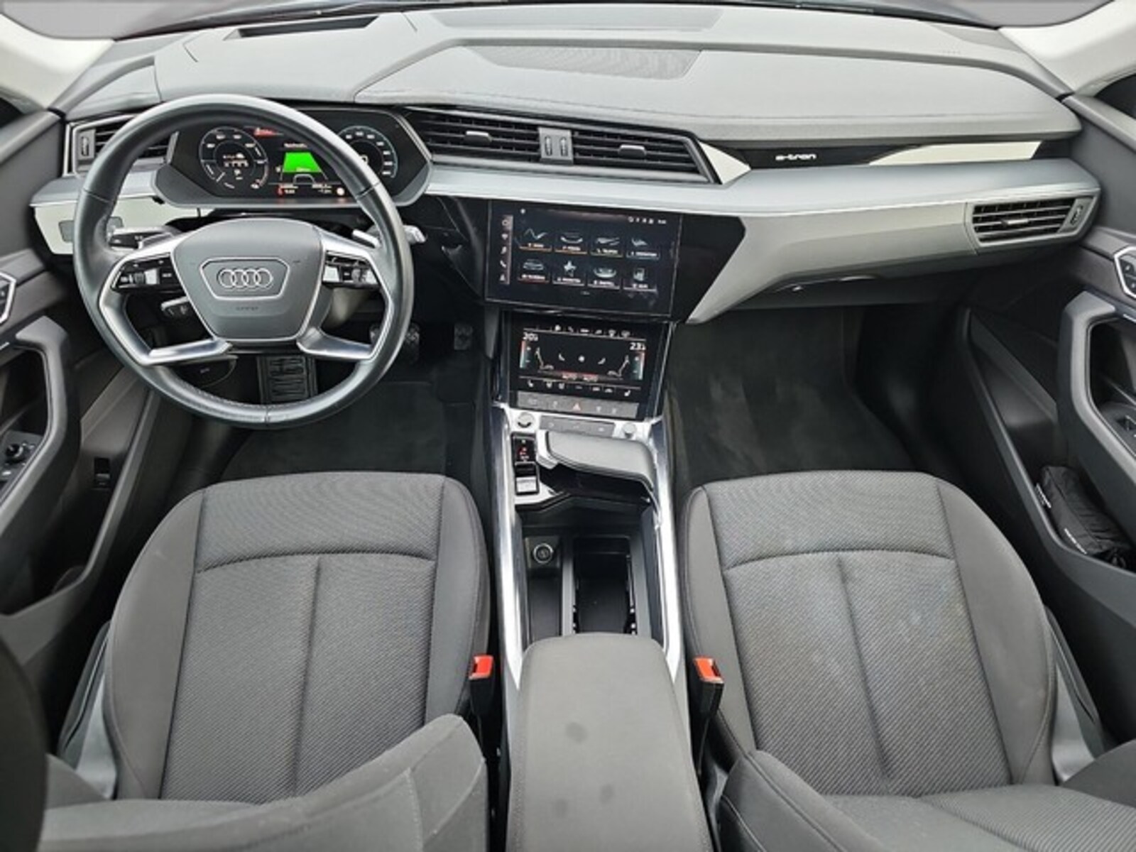 Audi Q8 e-tron – Bild 9