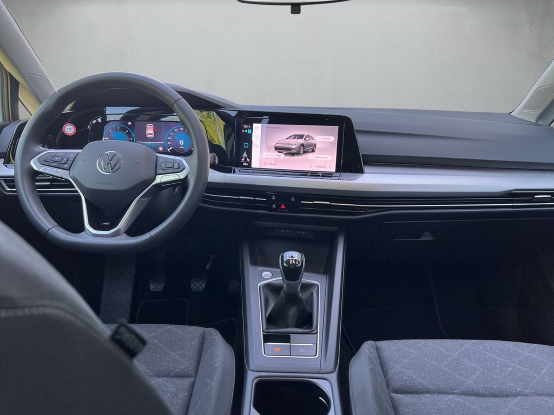 Volkswagen Golf Variant Life