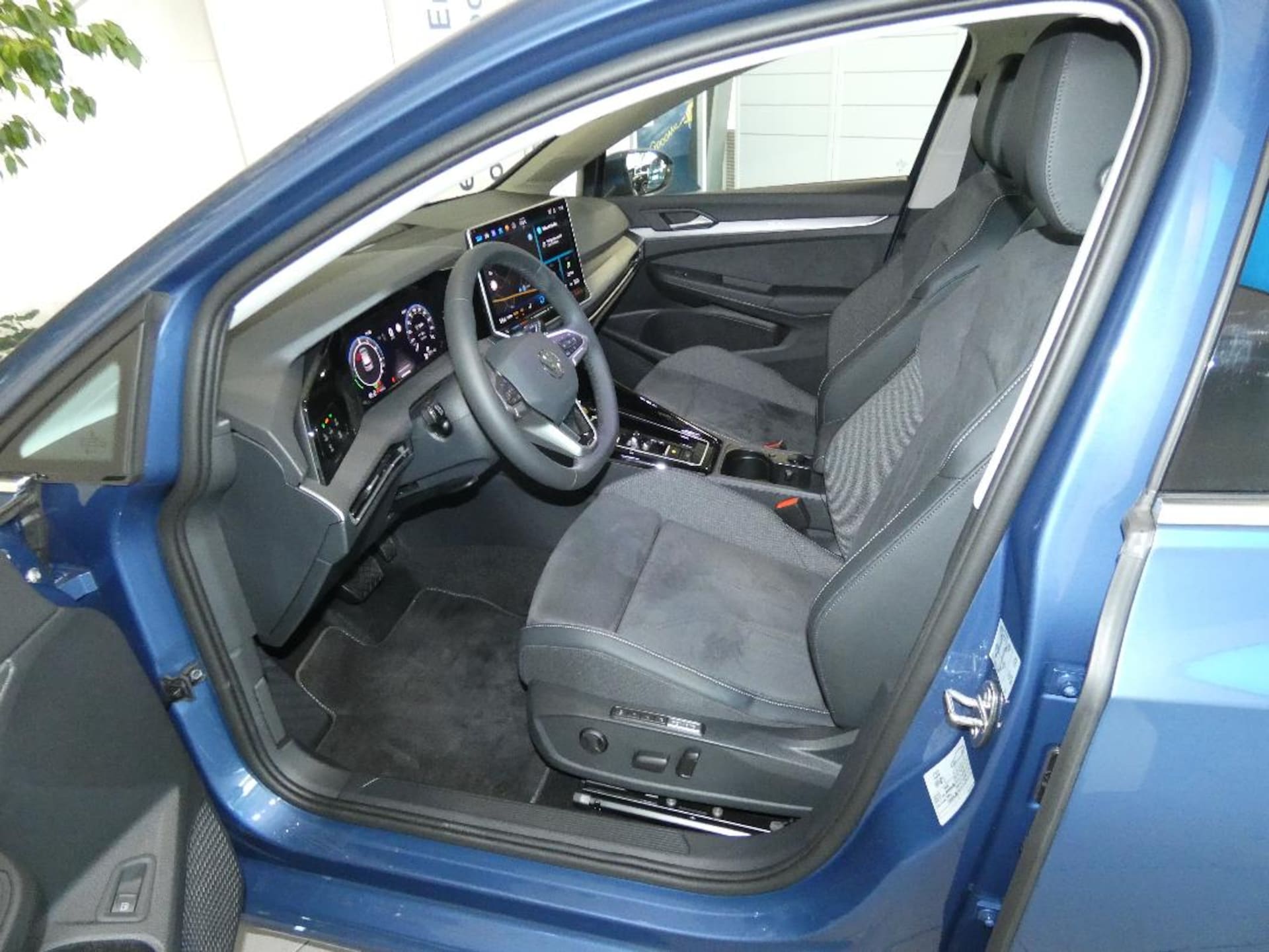 Volkswagen Golf Style