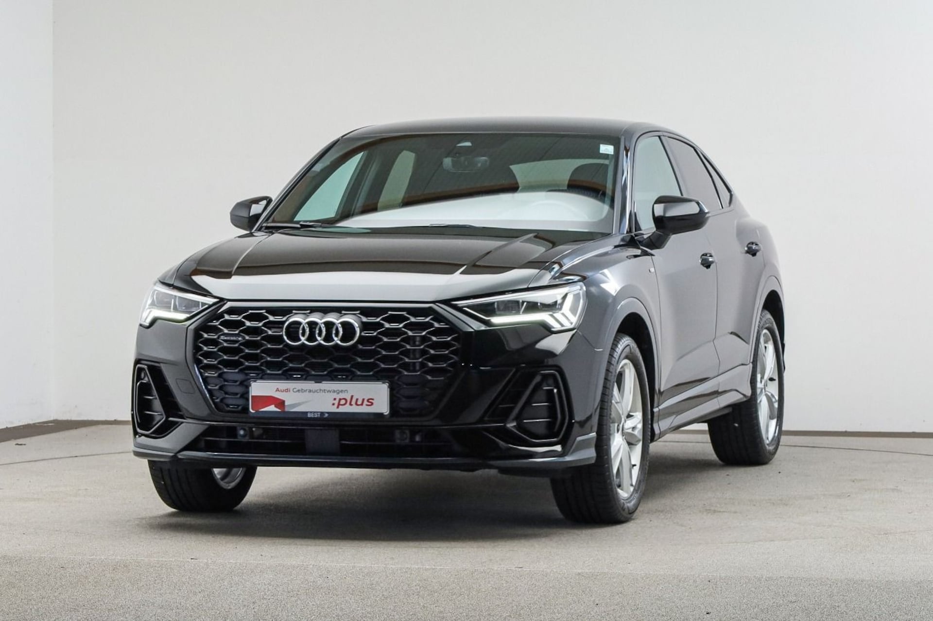 Audi Q3 Sportback S line