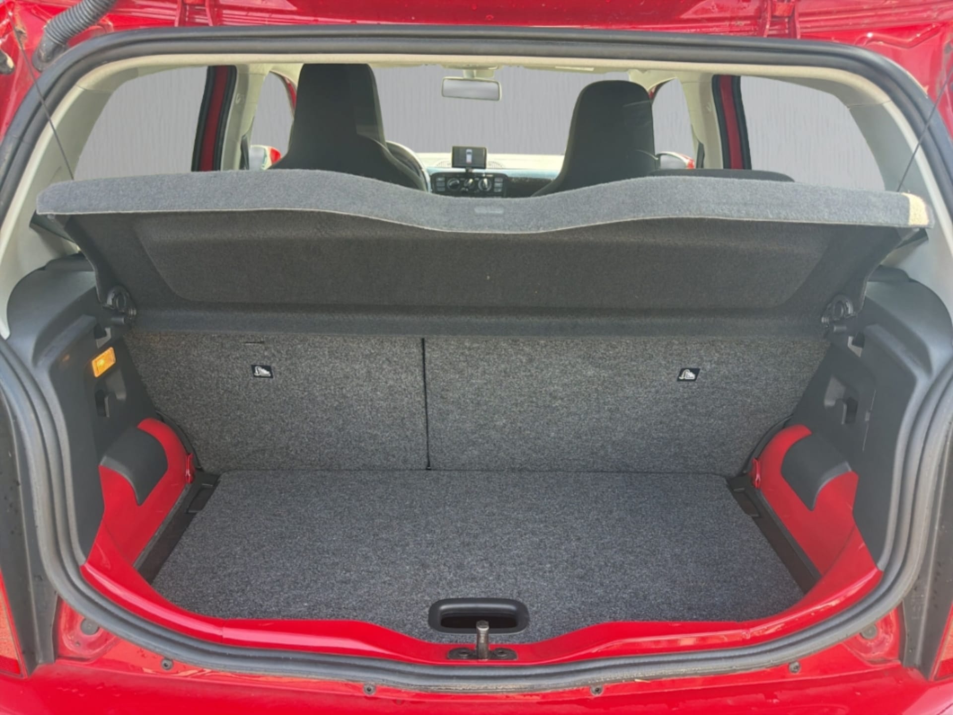Volkswagen up! move up!