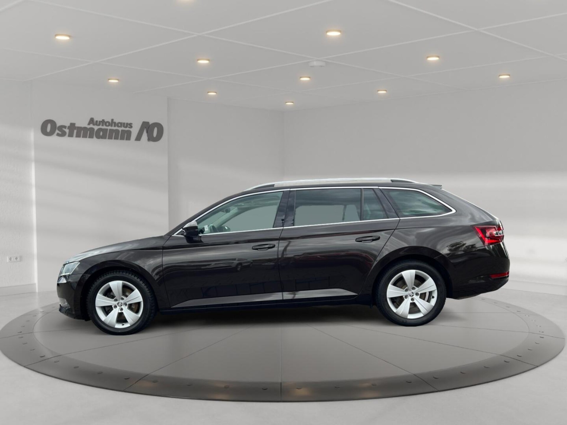 Skoda Superb Combi Style
