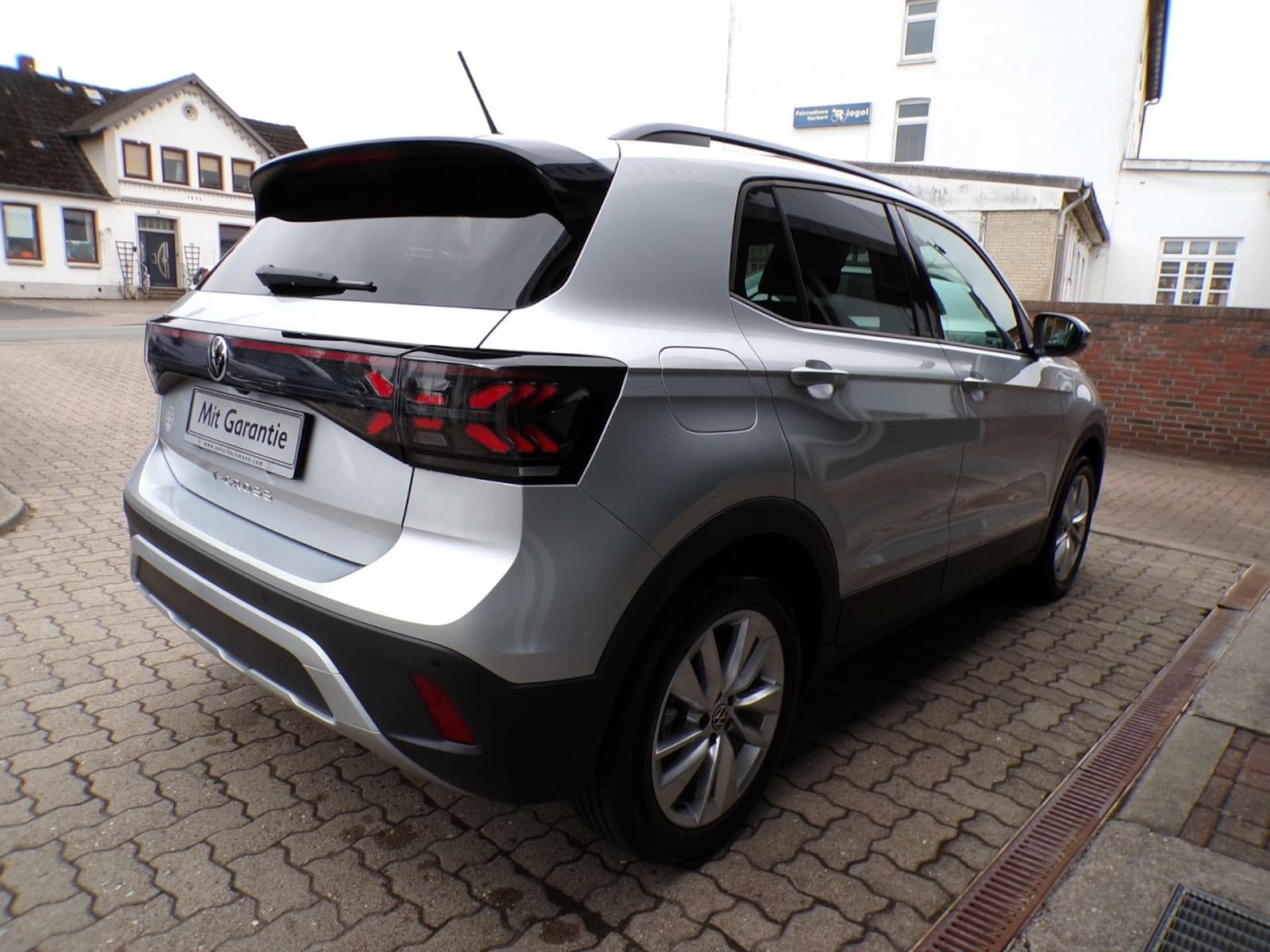 Volkswagen T-Cross Life