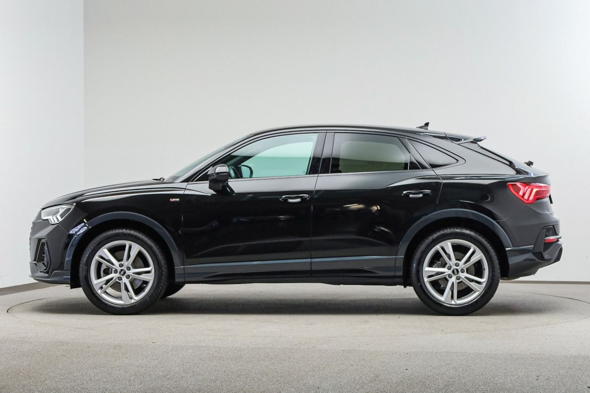 Audi Q3 Sportback S line