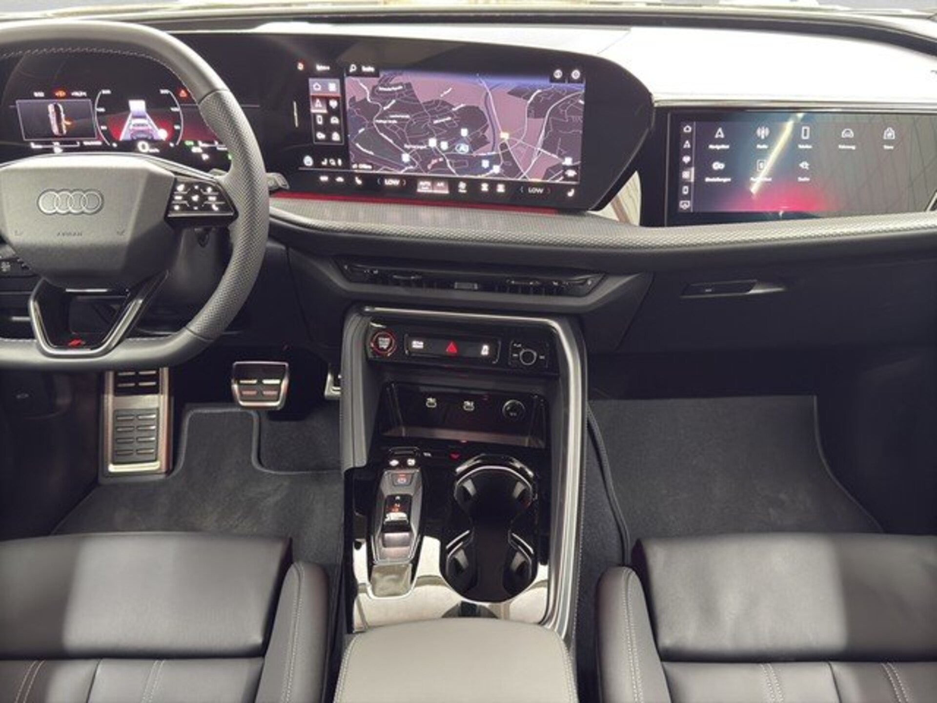 Audi Q5 Sportback edition one