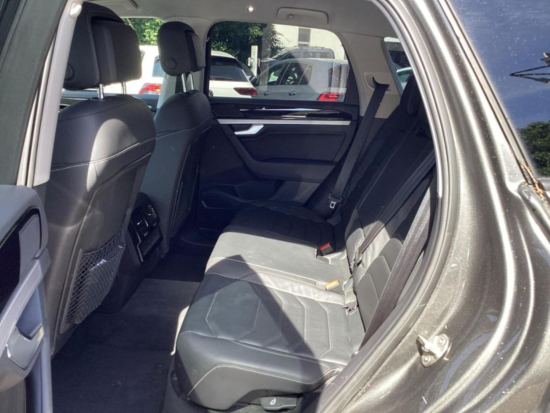 Volkswagen Touareg Basis-Modell