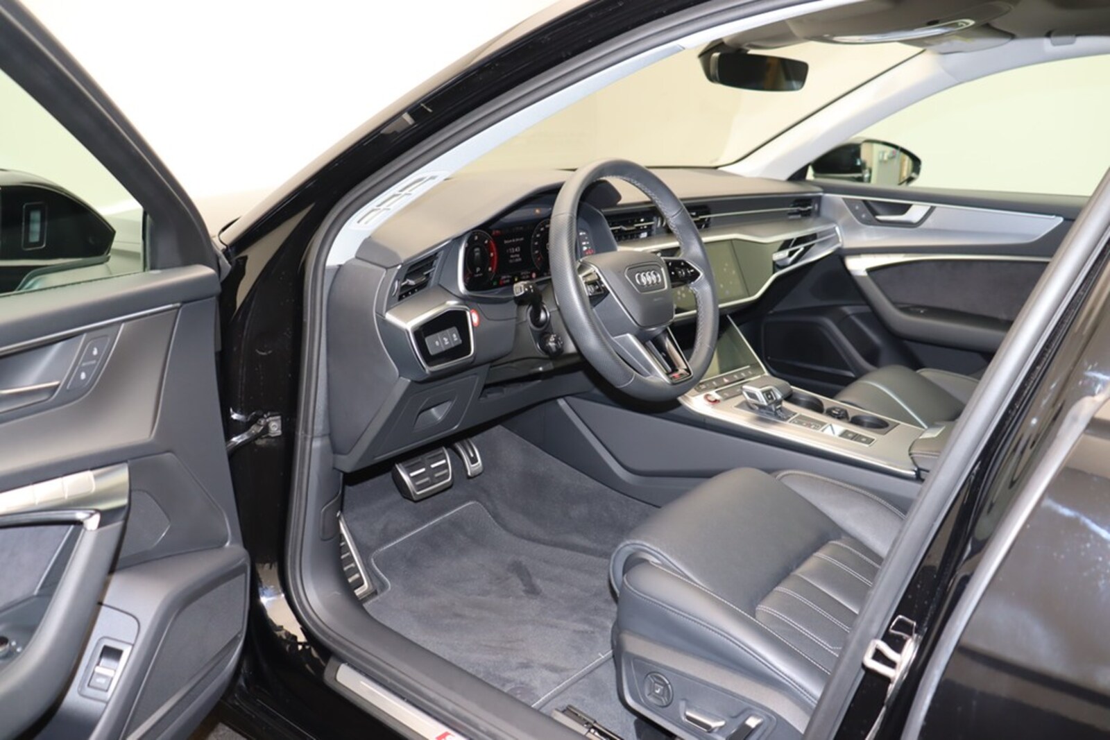 Audi S6 Avant – Bild 8