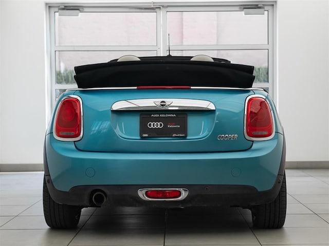 2017 MINI